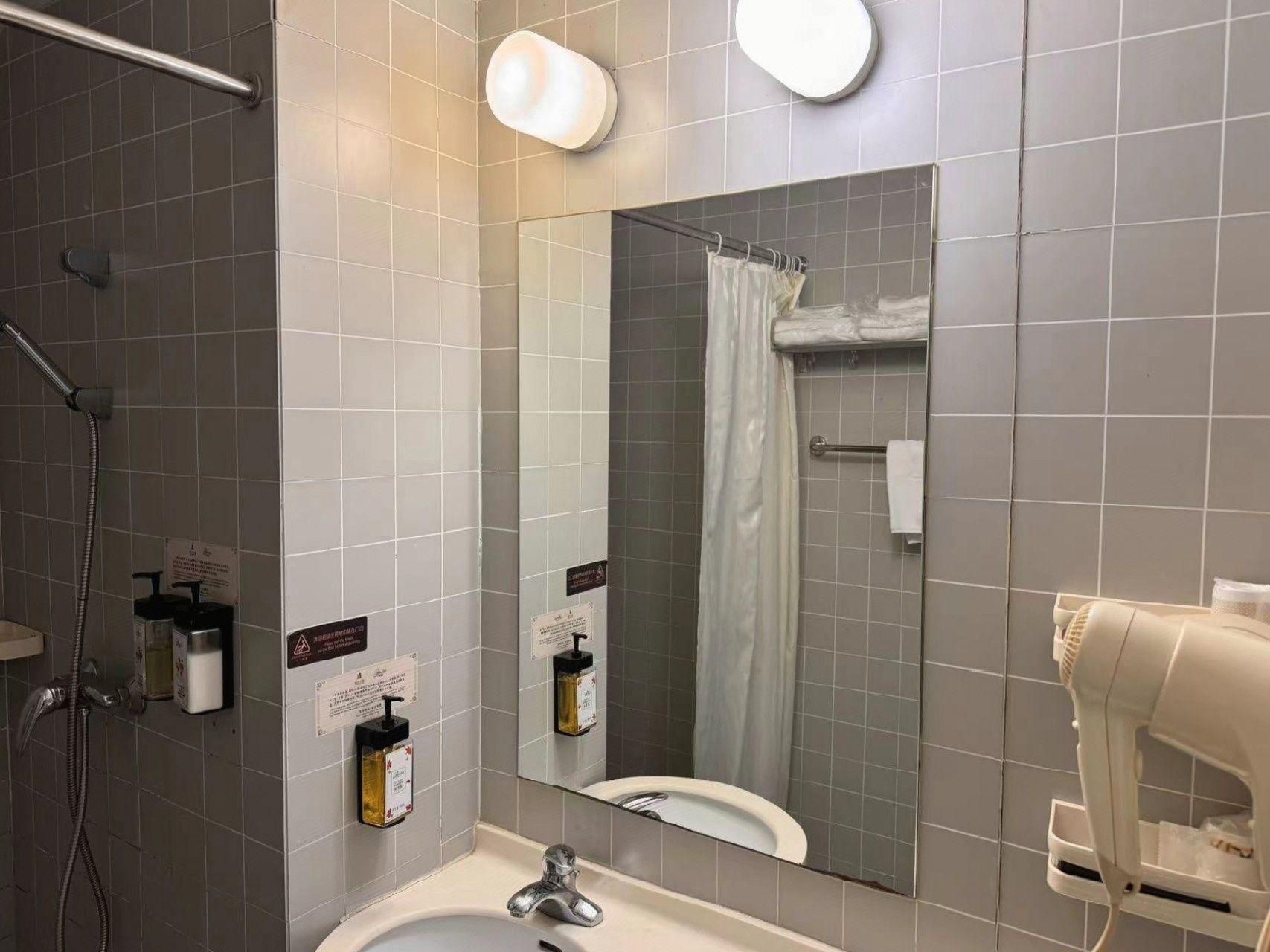 WH - Standard Room