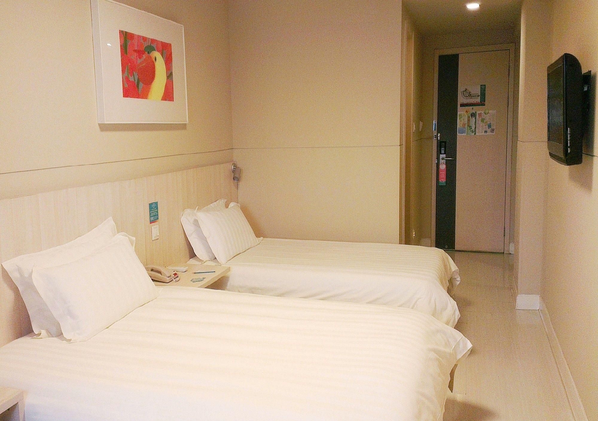 WH - Standard Daxiao Twin Room