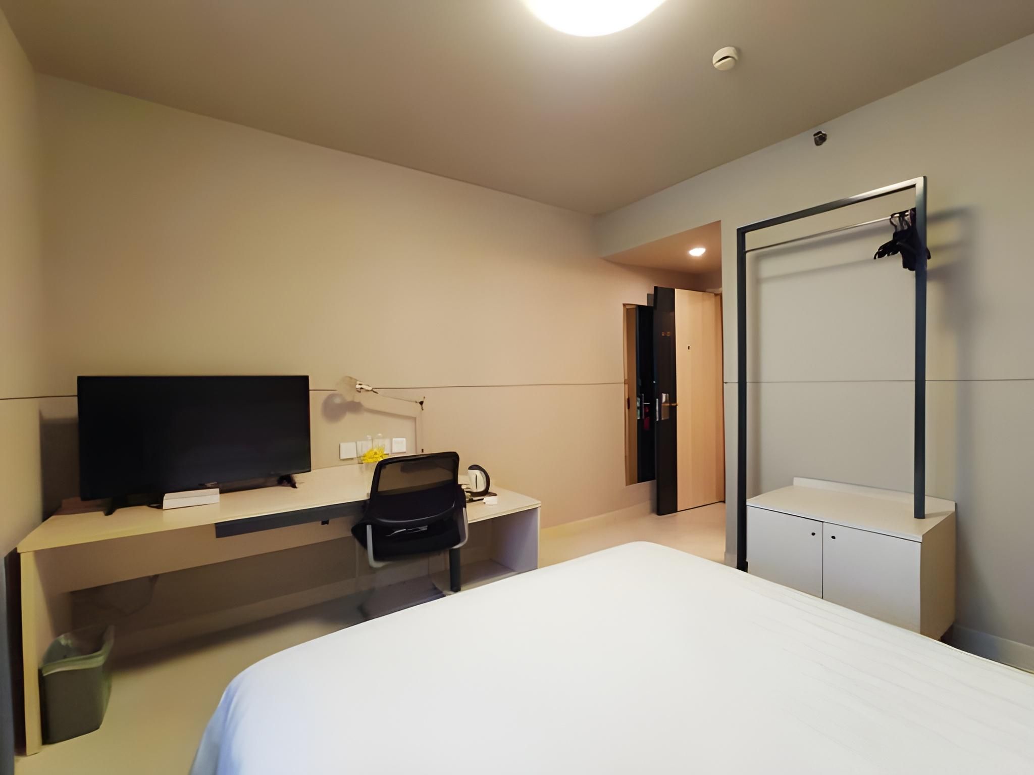 WH - Standard Room