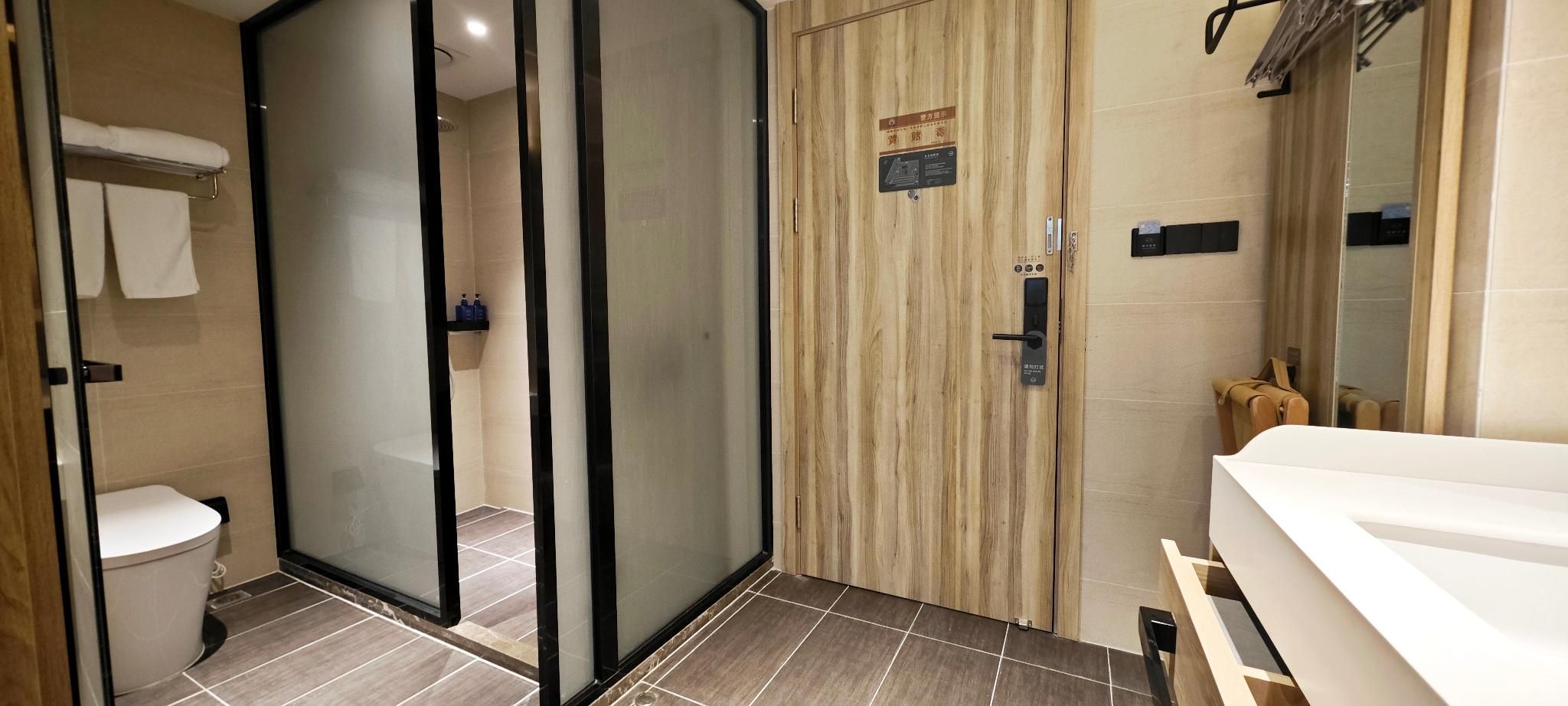Ease Family Triple Room