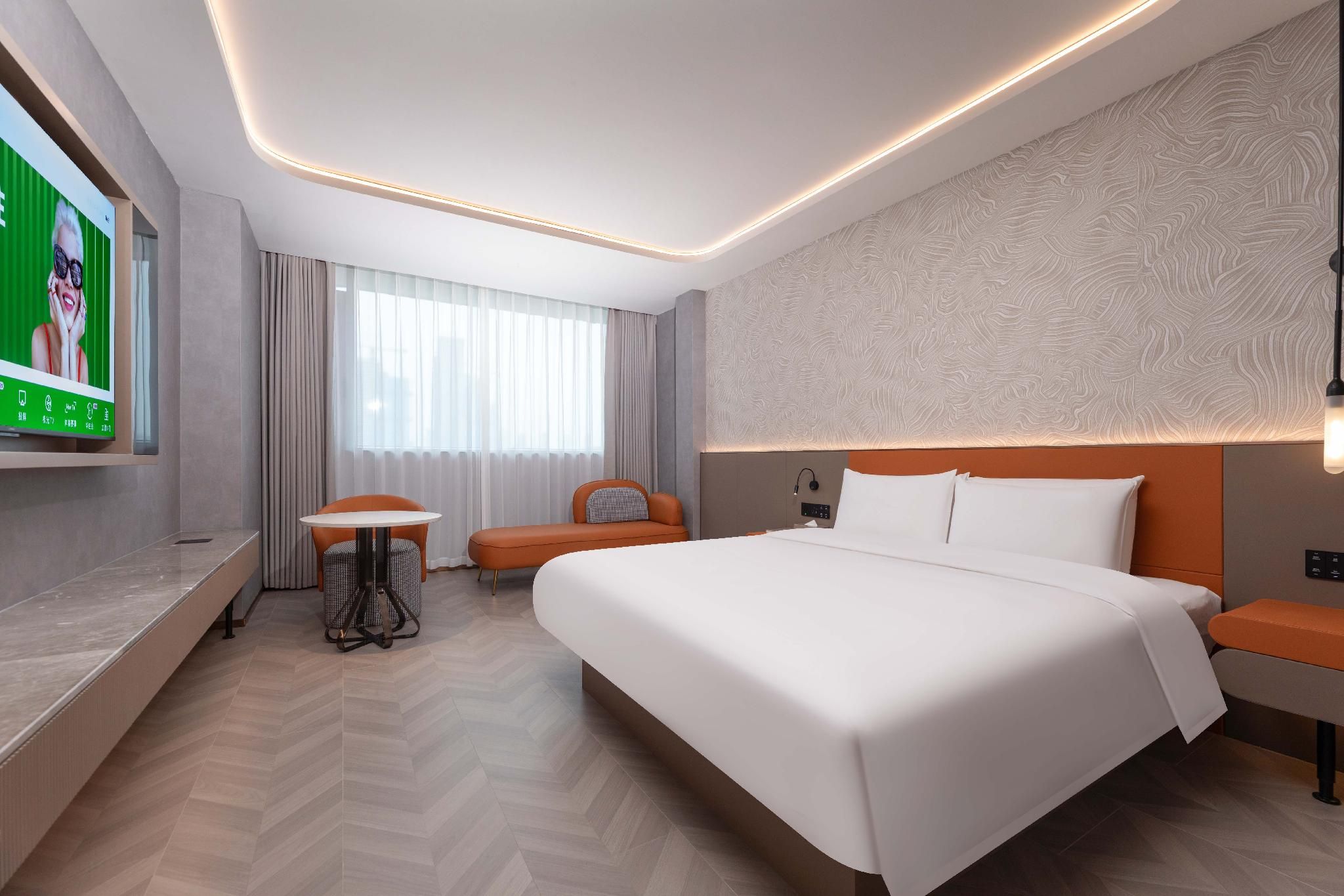 Huazhu - Deluxe Bed Room