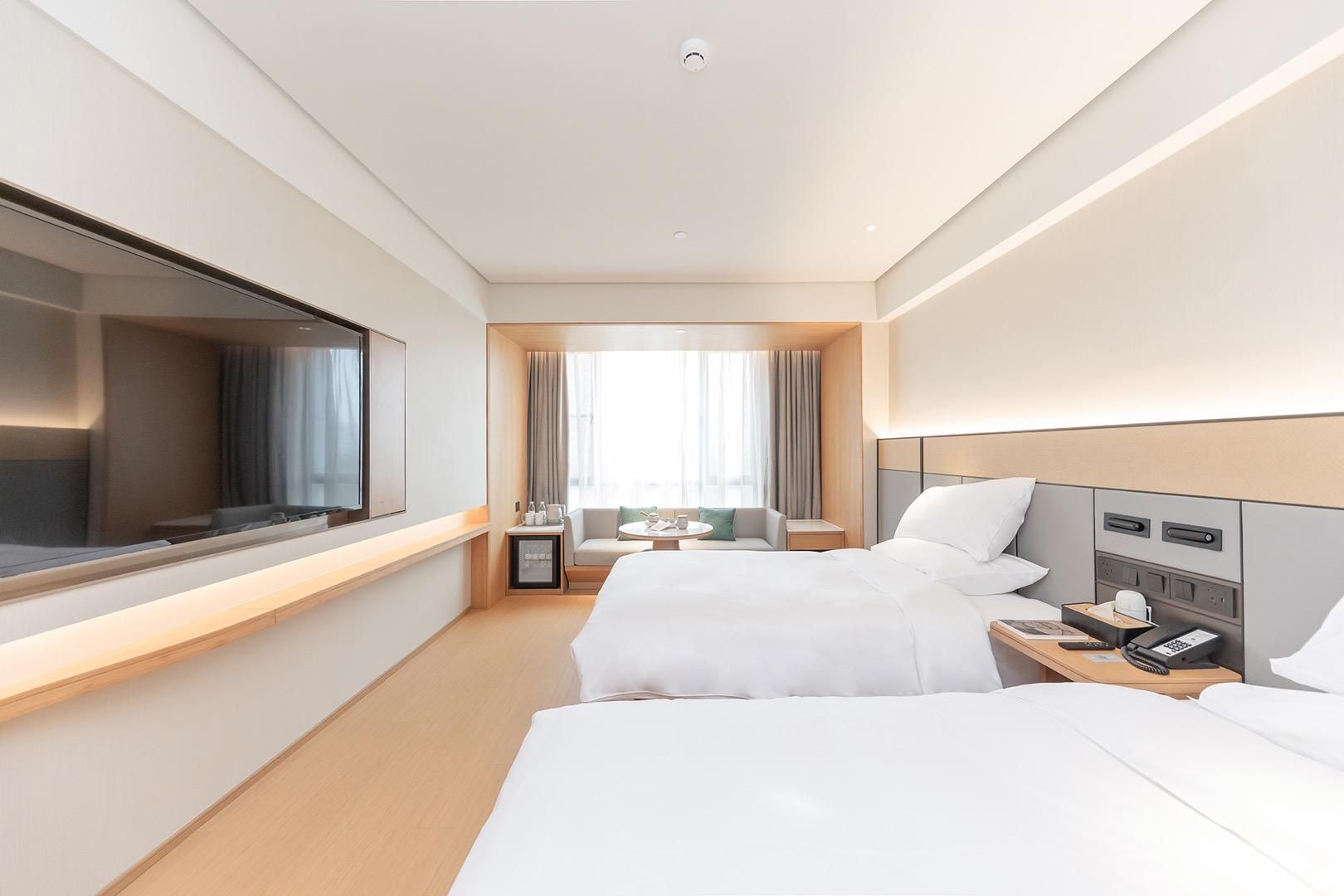 Twin Business Room