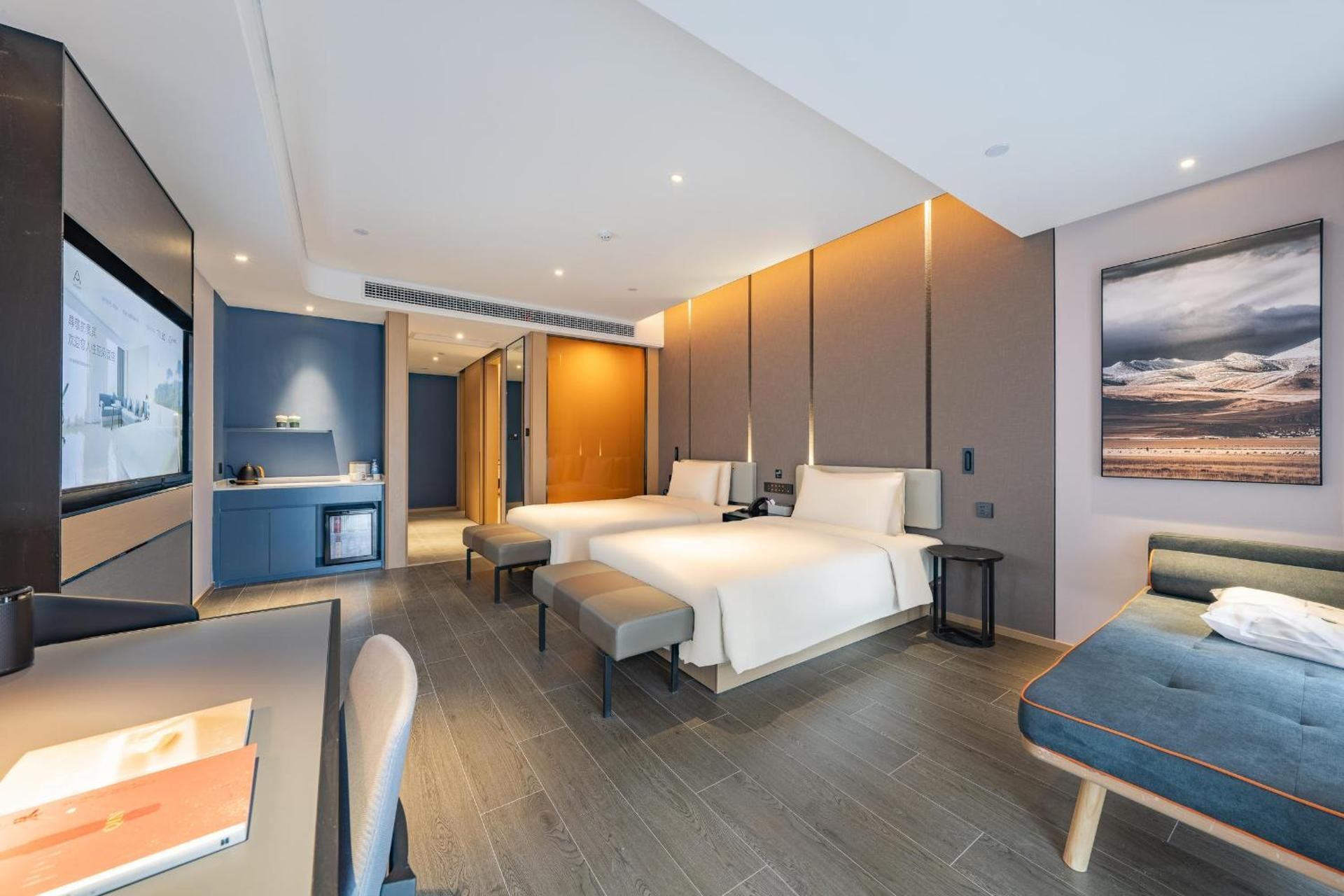 Deluxe Twin Room