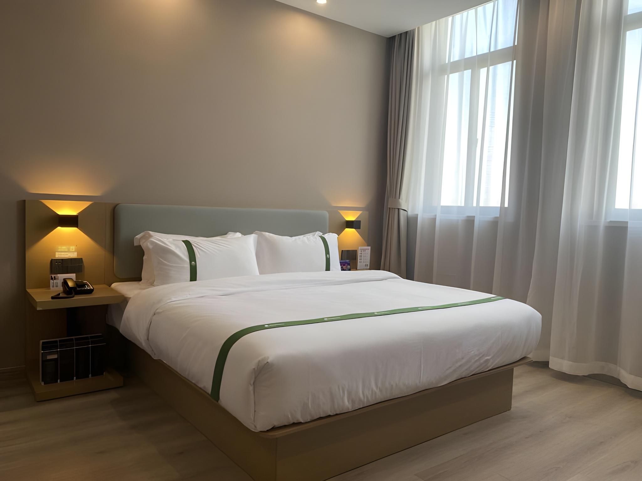 Green Tree Inn Nantong Hai'an East Furniture Industry Park Hotel Queen Room