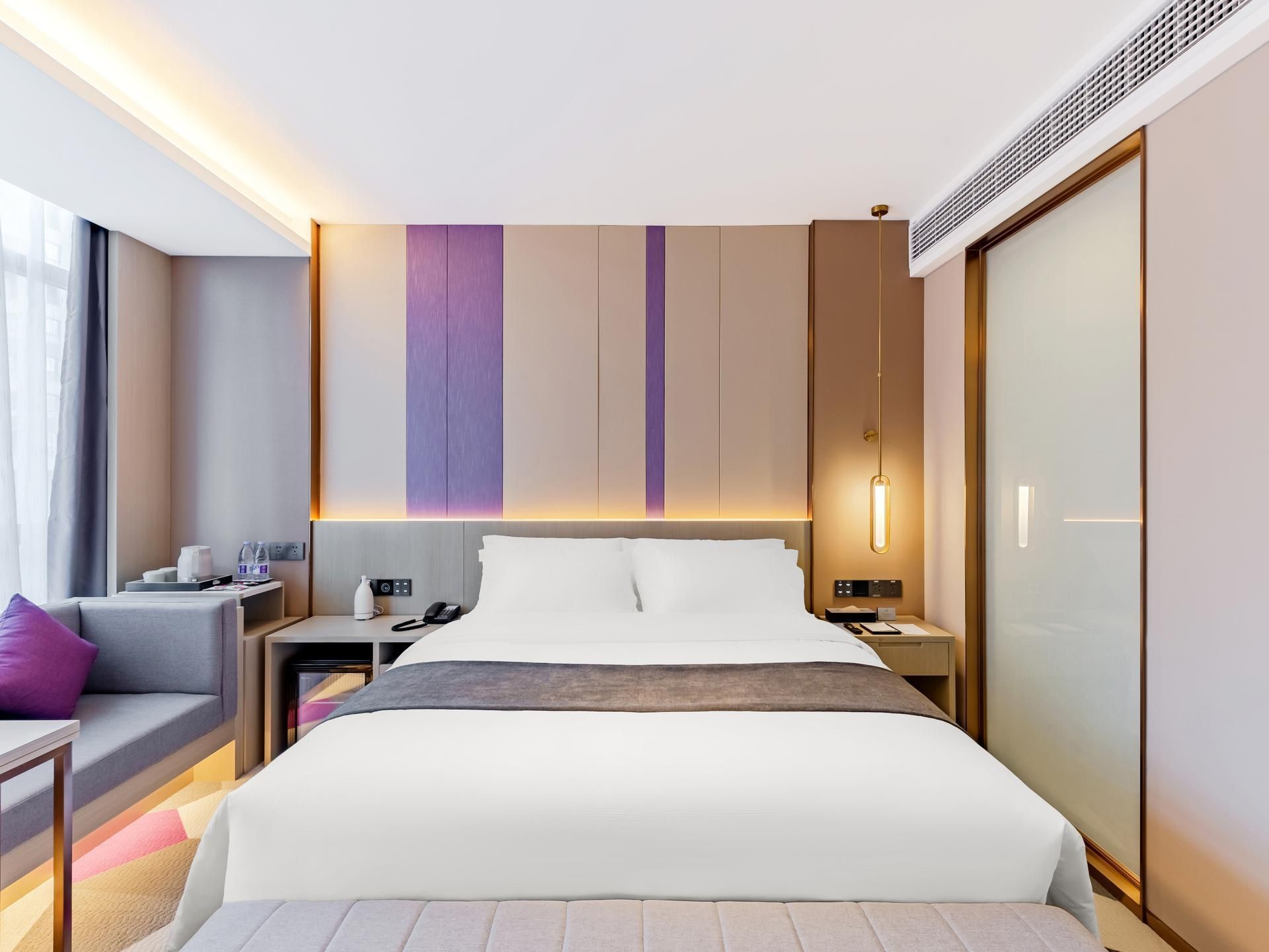 WH - Deluxe Bed Room