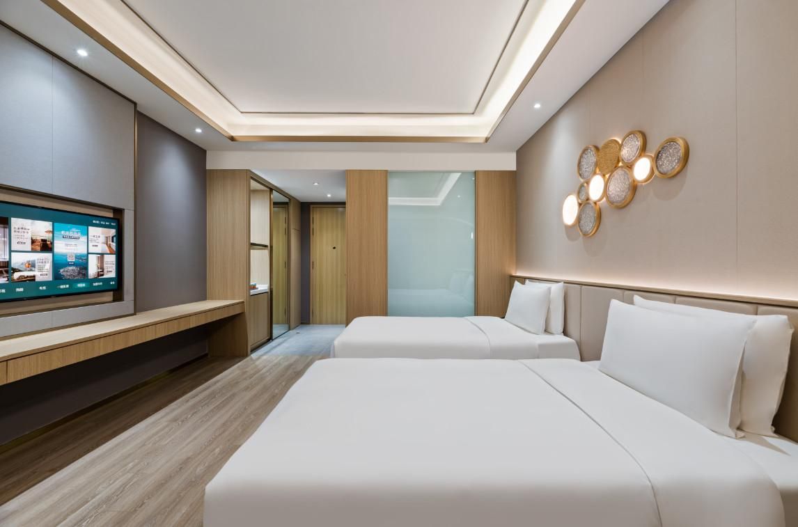 Huazhu - Twin Bed Room With View