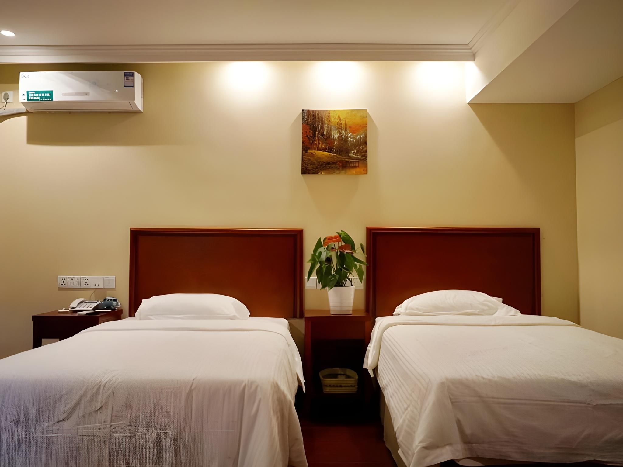 Twin Bussiness Room
