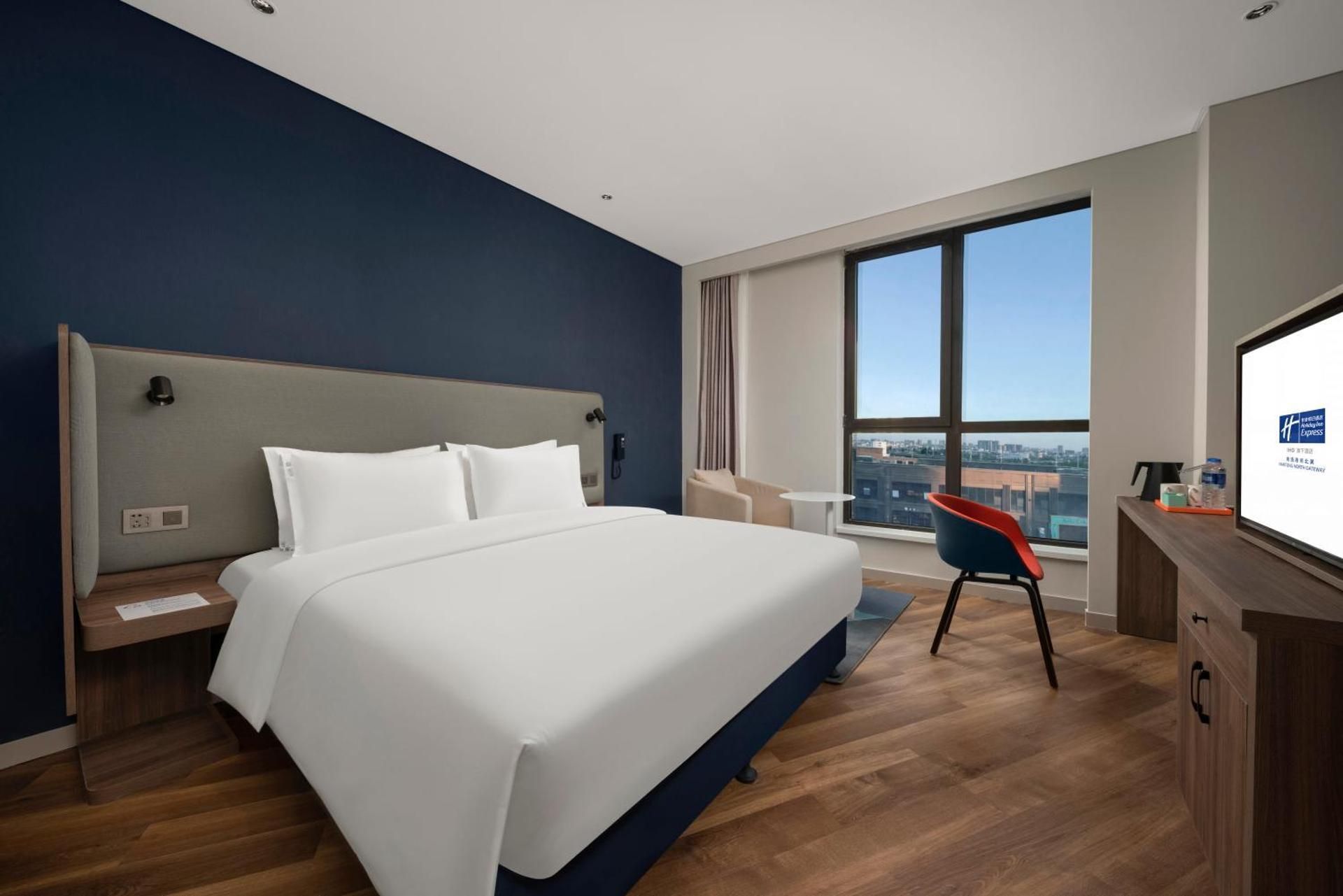 Deluxe King Room - Hearing Accessible 