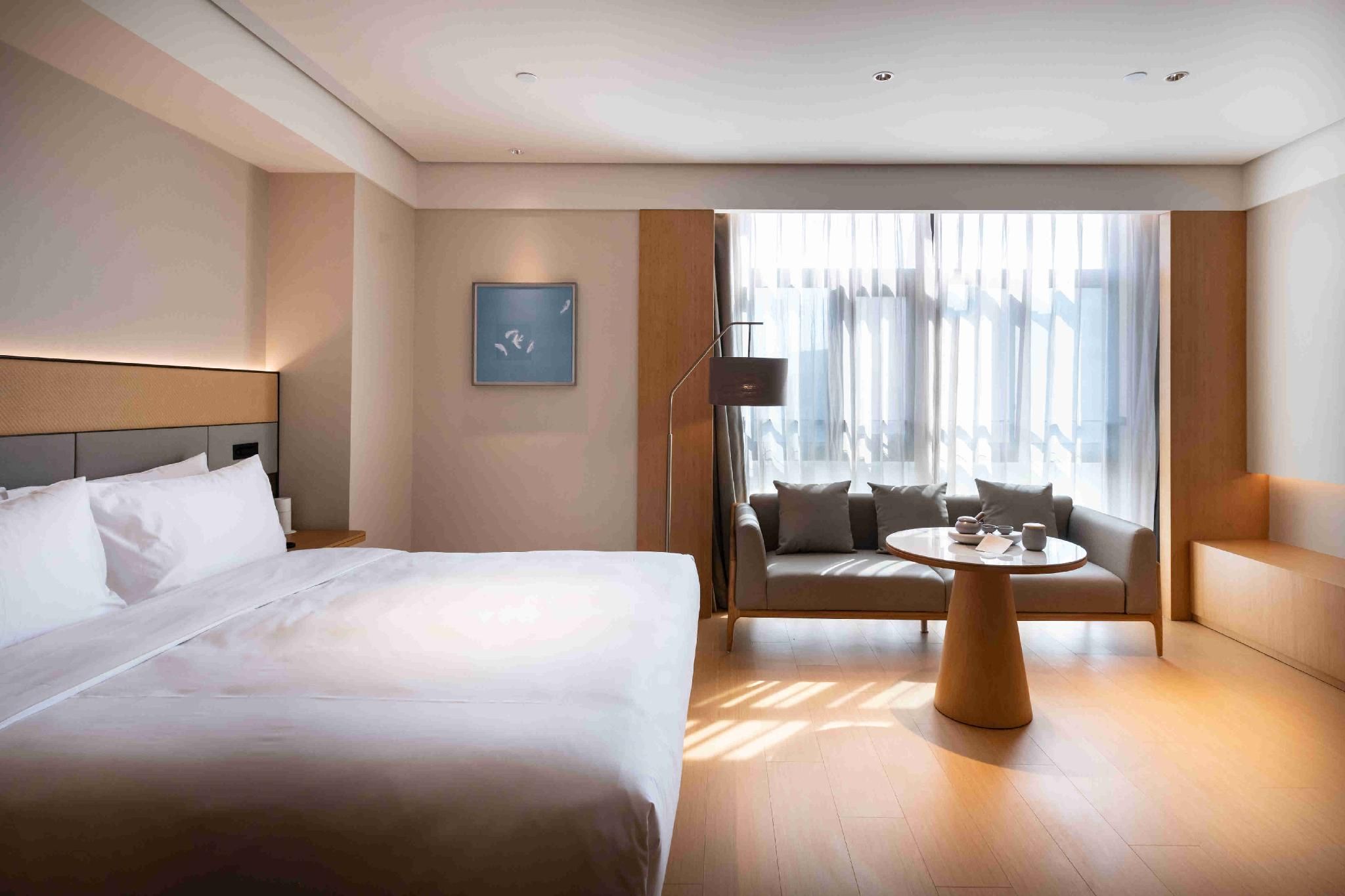 Huazhu - Business Bed Room