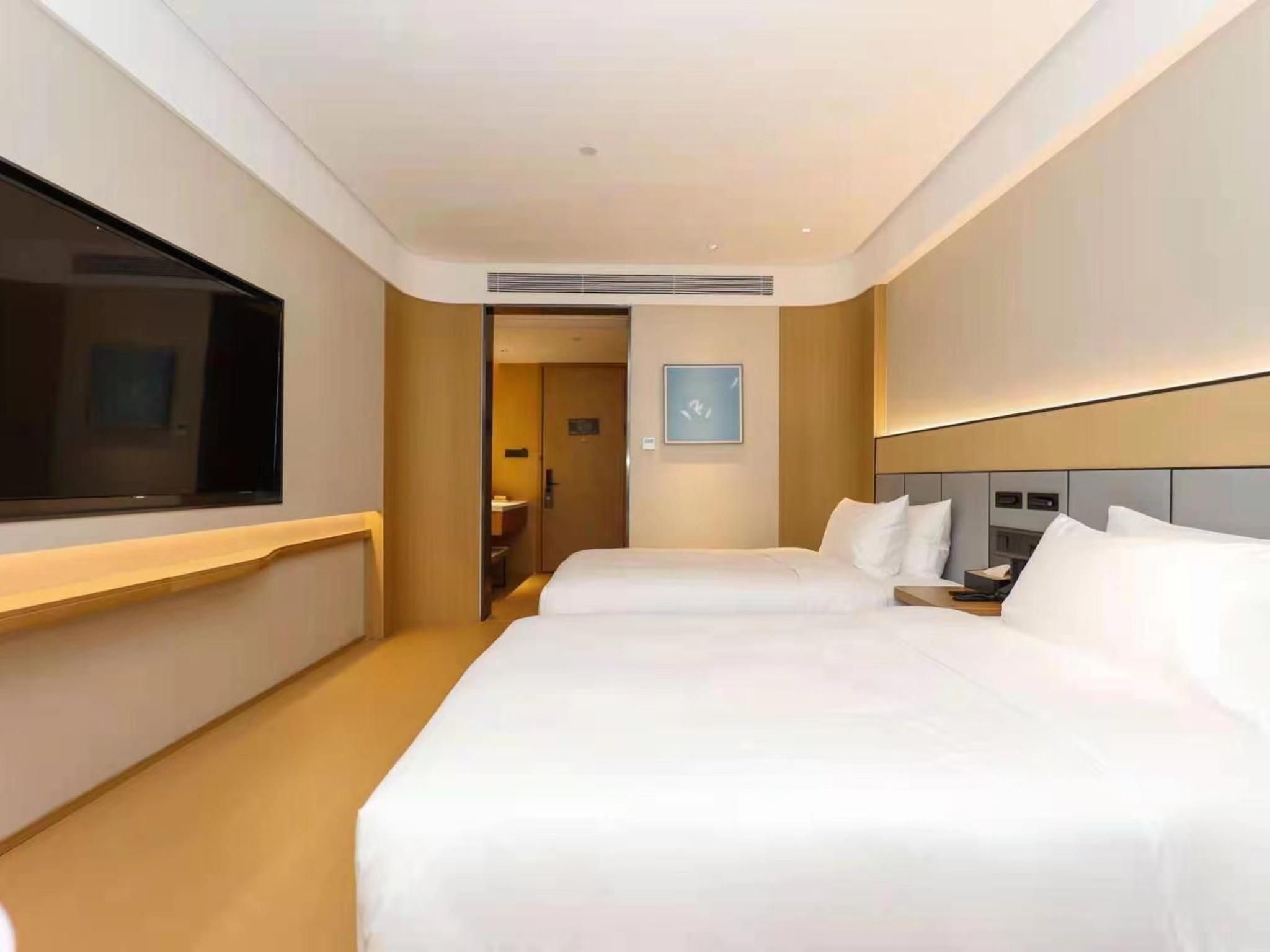 Twin Business Room