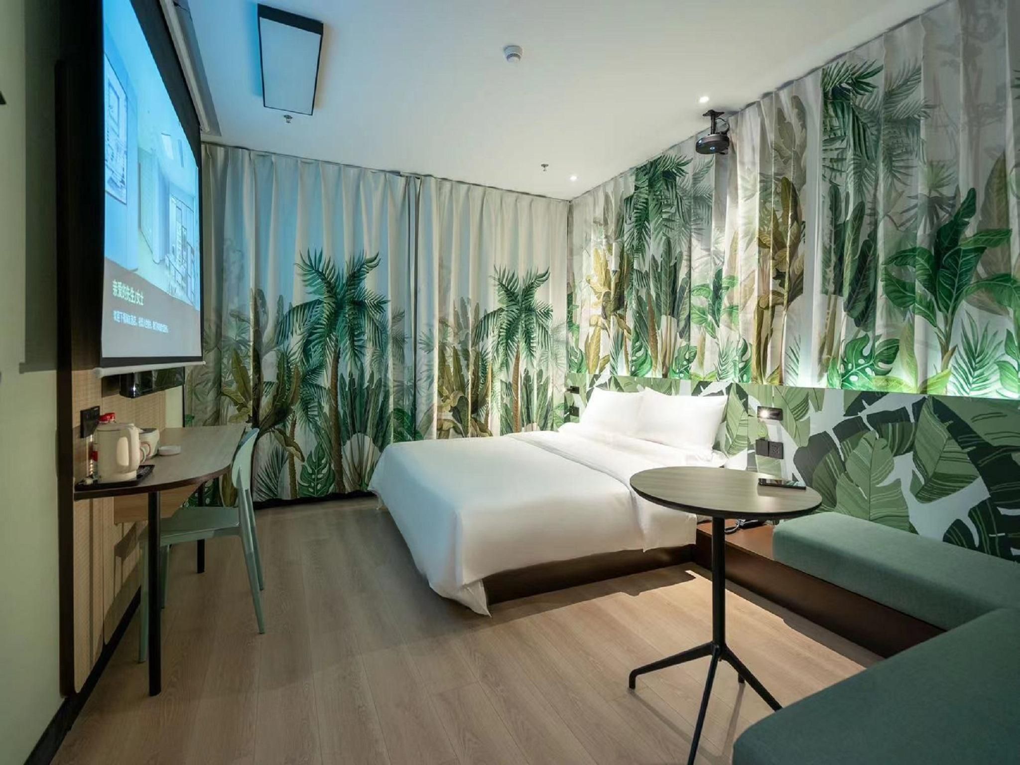 Huazhu - Visual Superior 1 Bed Room