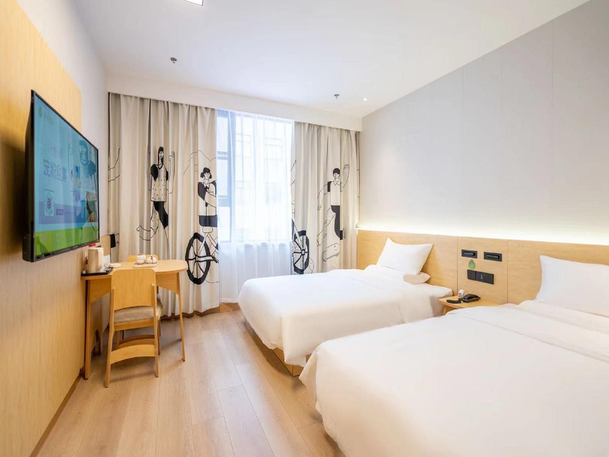 Twin Business Room