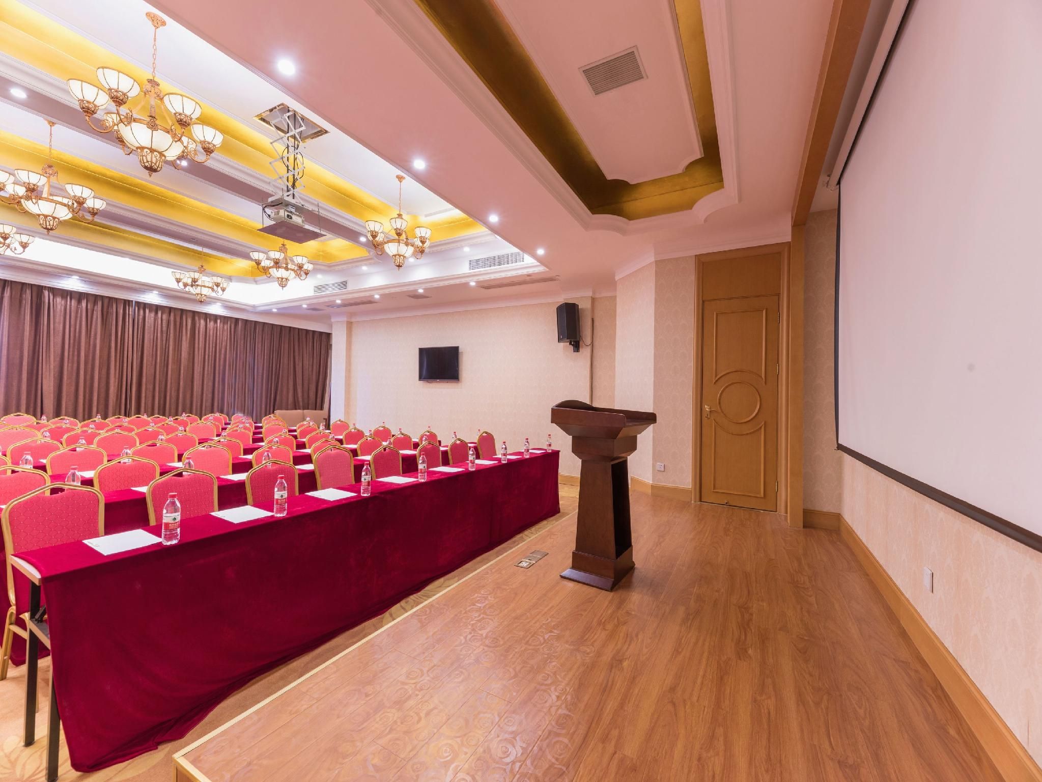 meeting room / ballrooms
