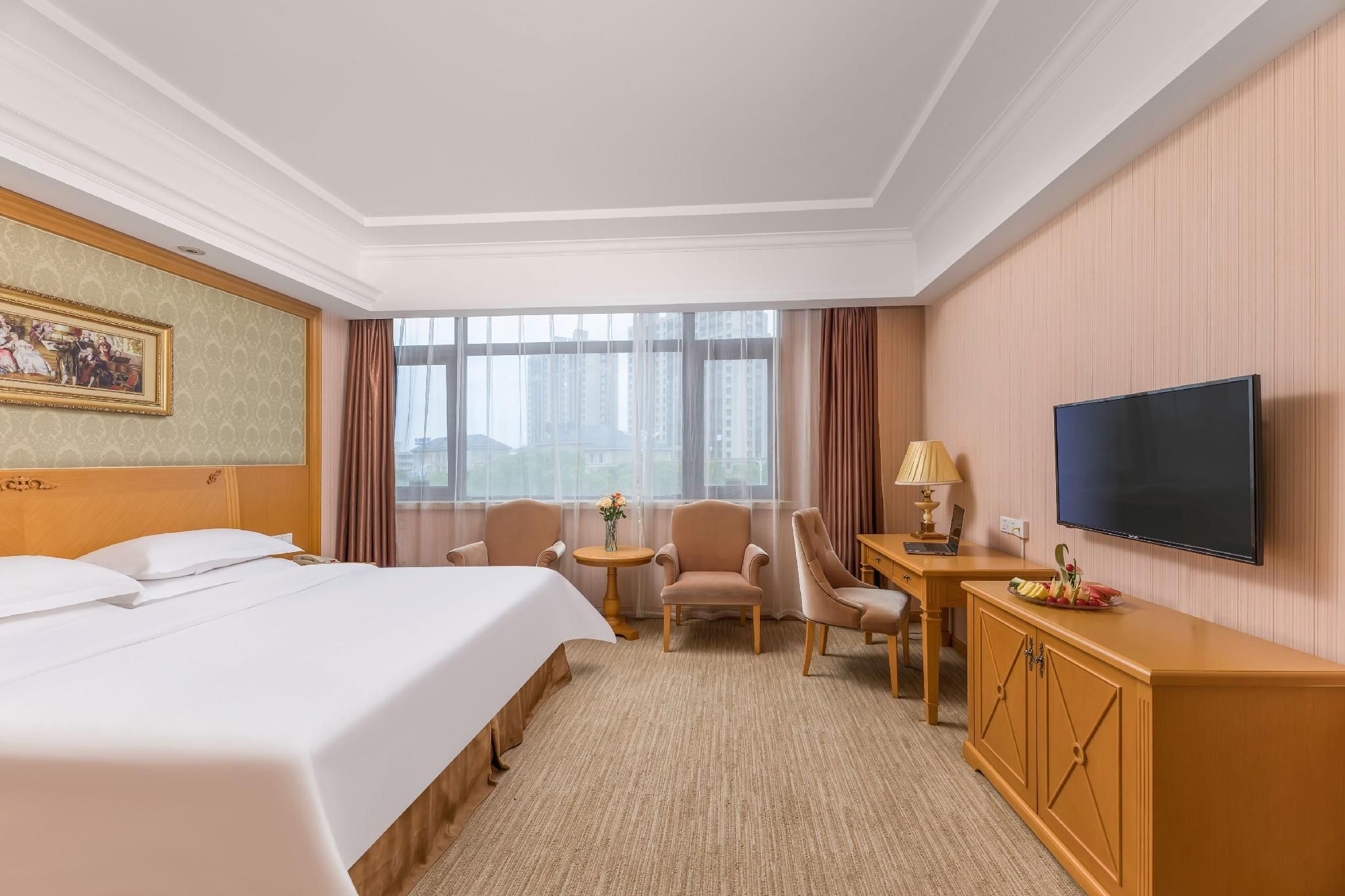 WH - Superior Bed Room