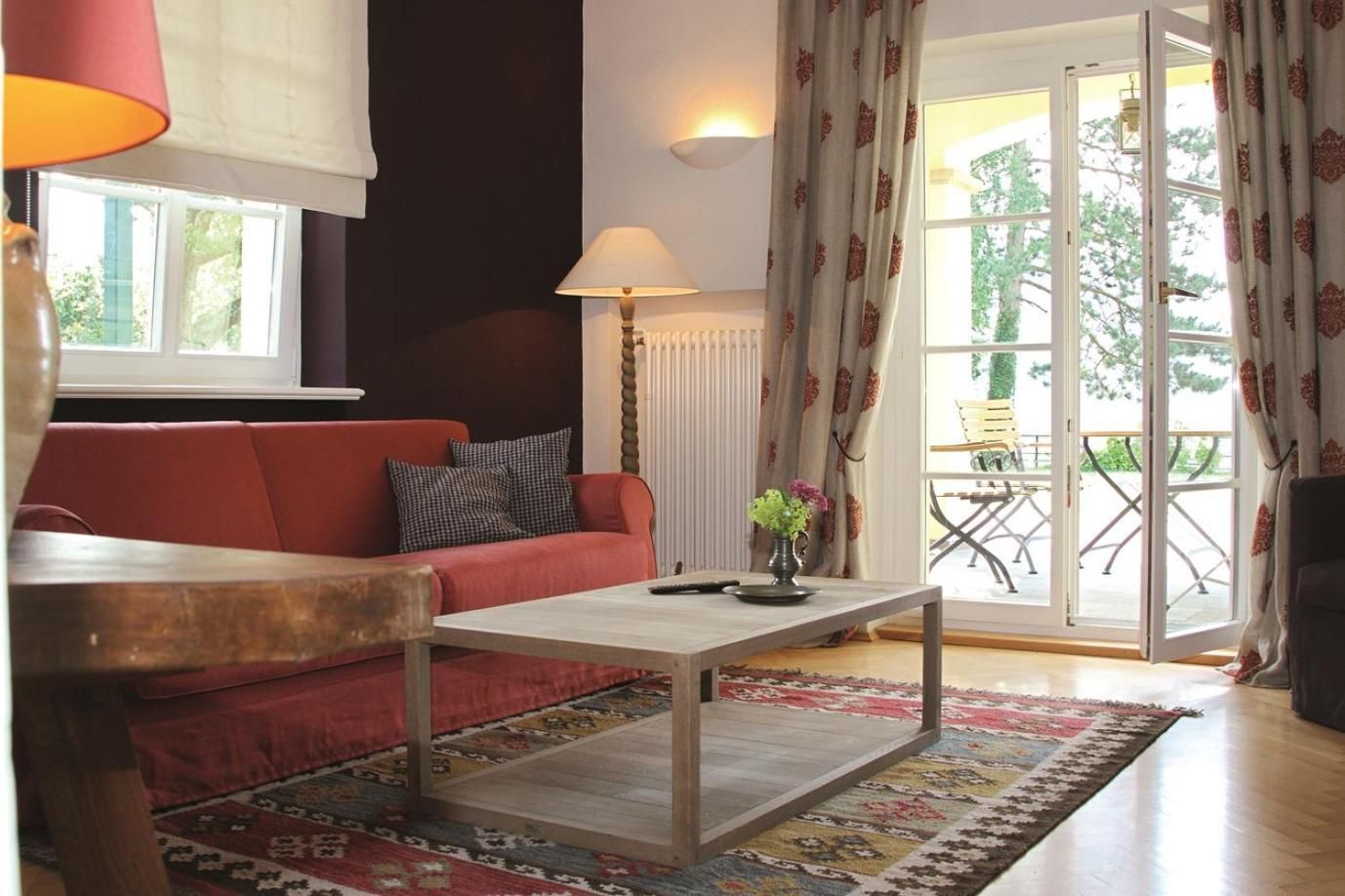 Apartment with Terrace