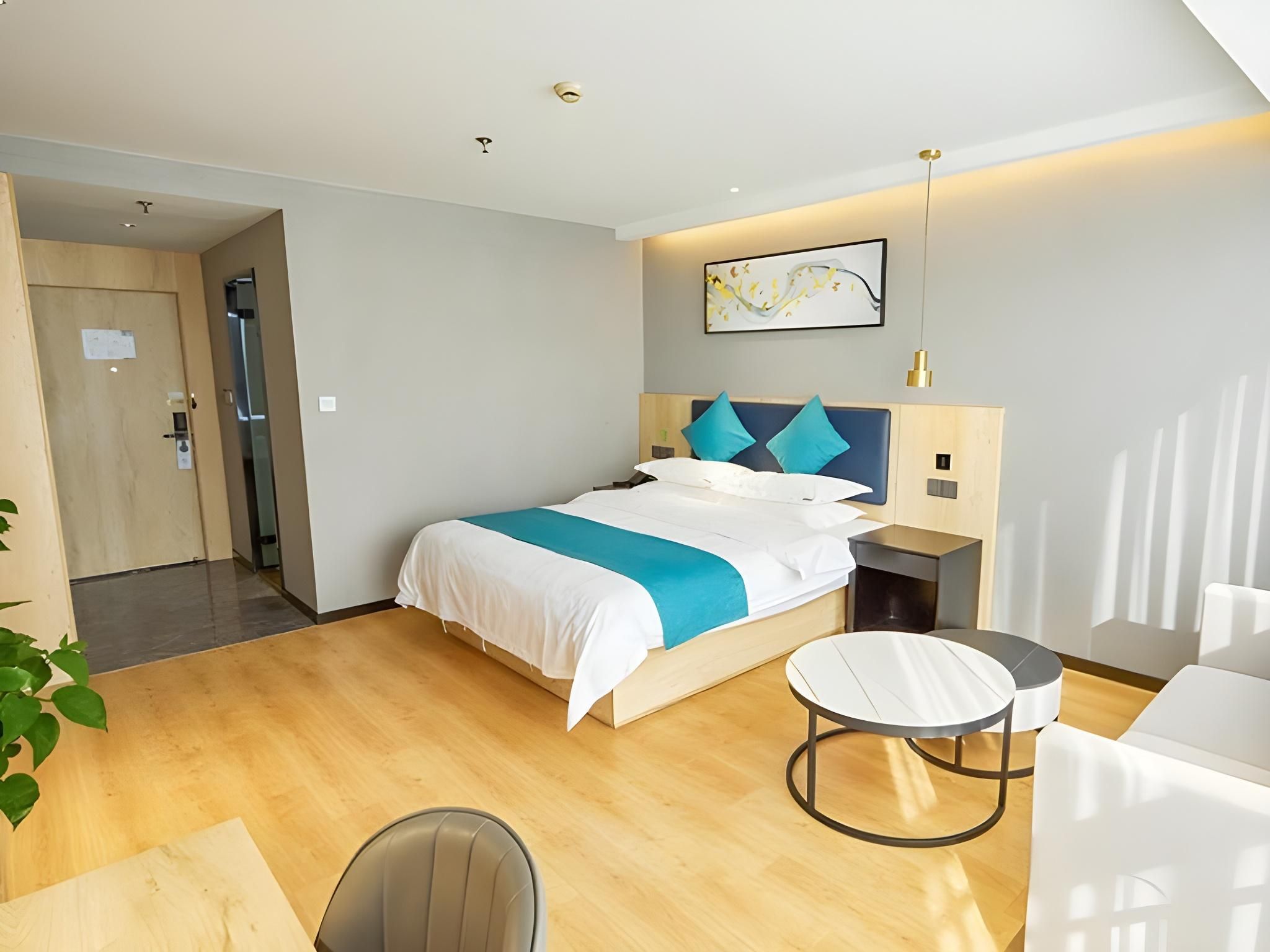GTR - Superior 1 Bed Room with 1.8M Bed