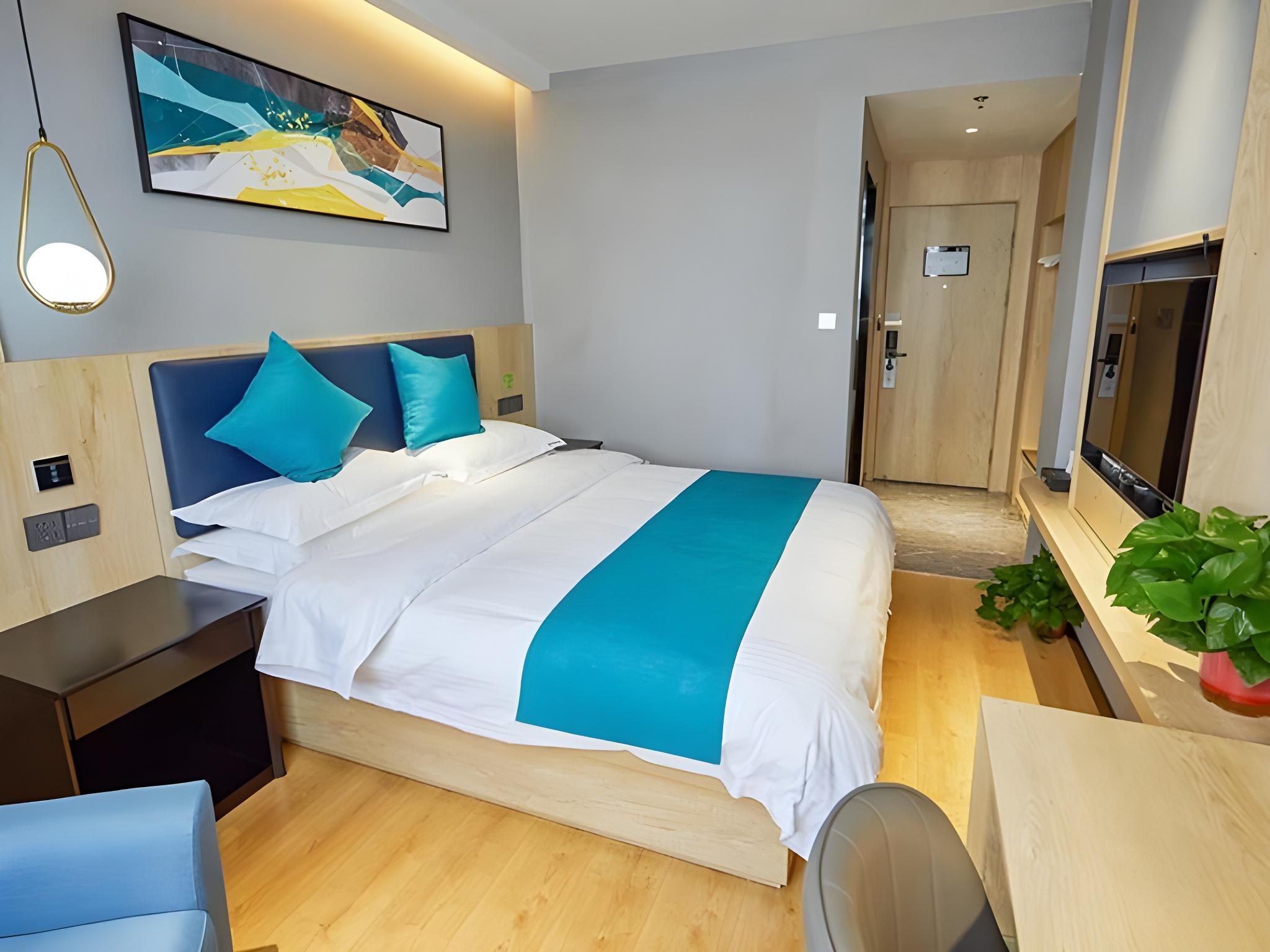 GTR - Guest Room with One 1.8M Bed