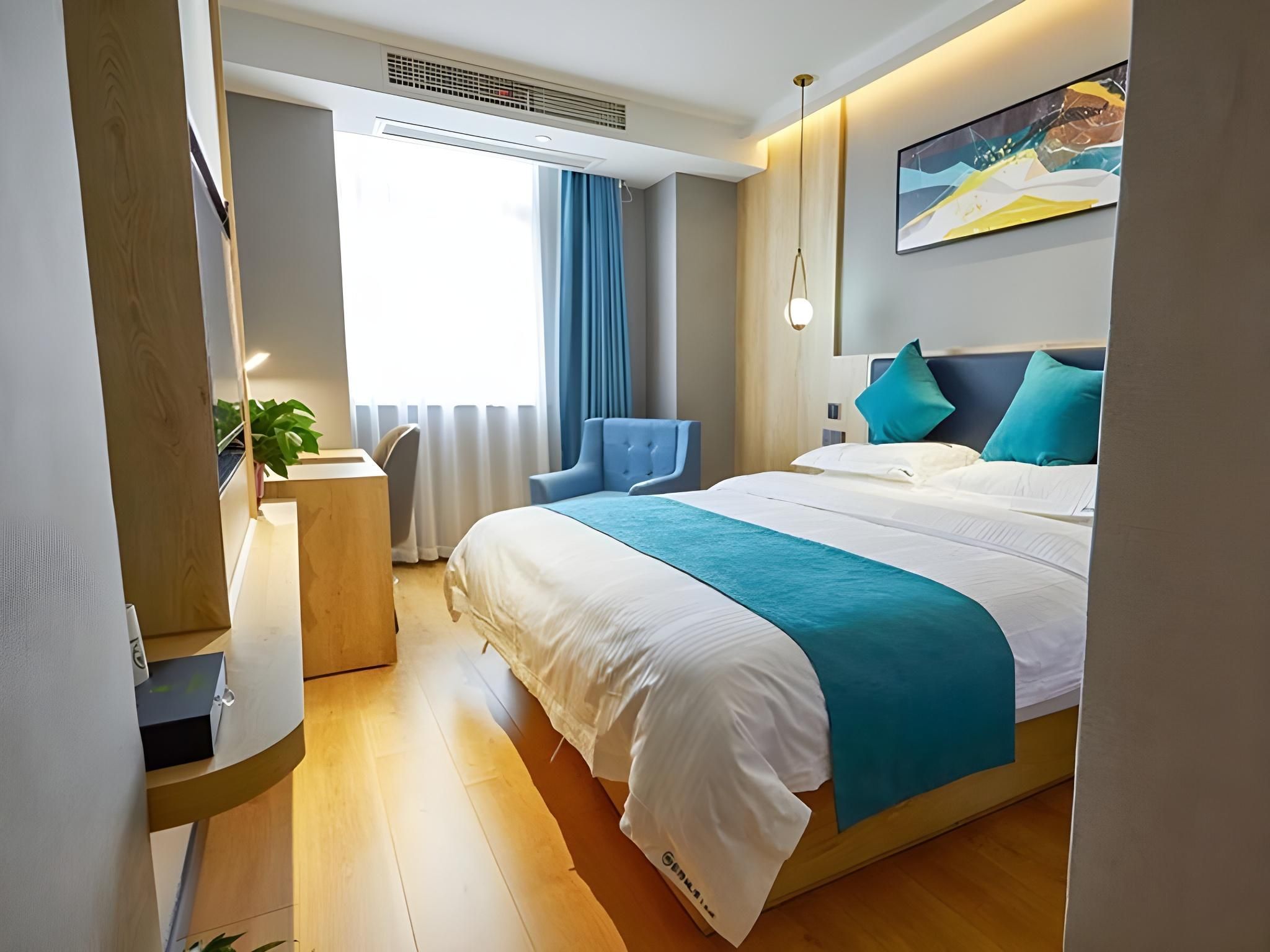 GTR - Guest Room with One 1.8M Bed