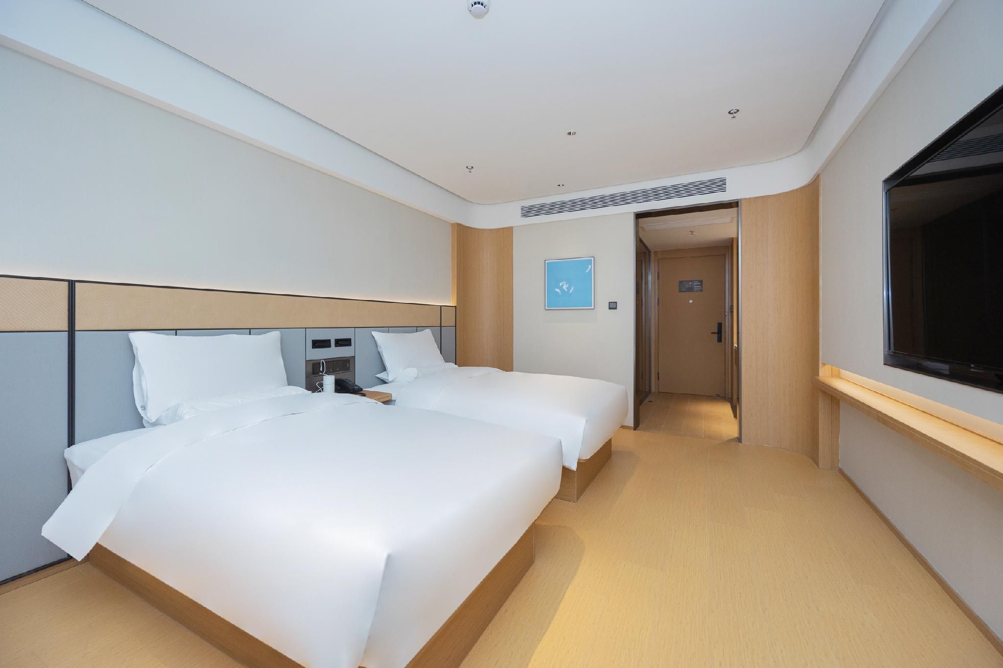 Twin Business Room