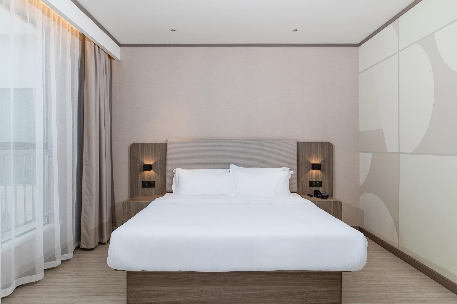 Huazhu - Superior BedRoom