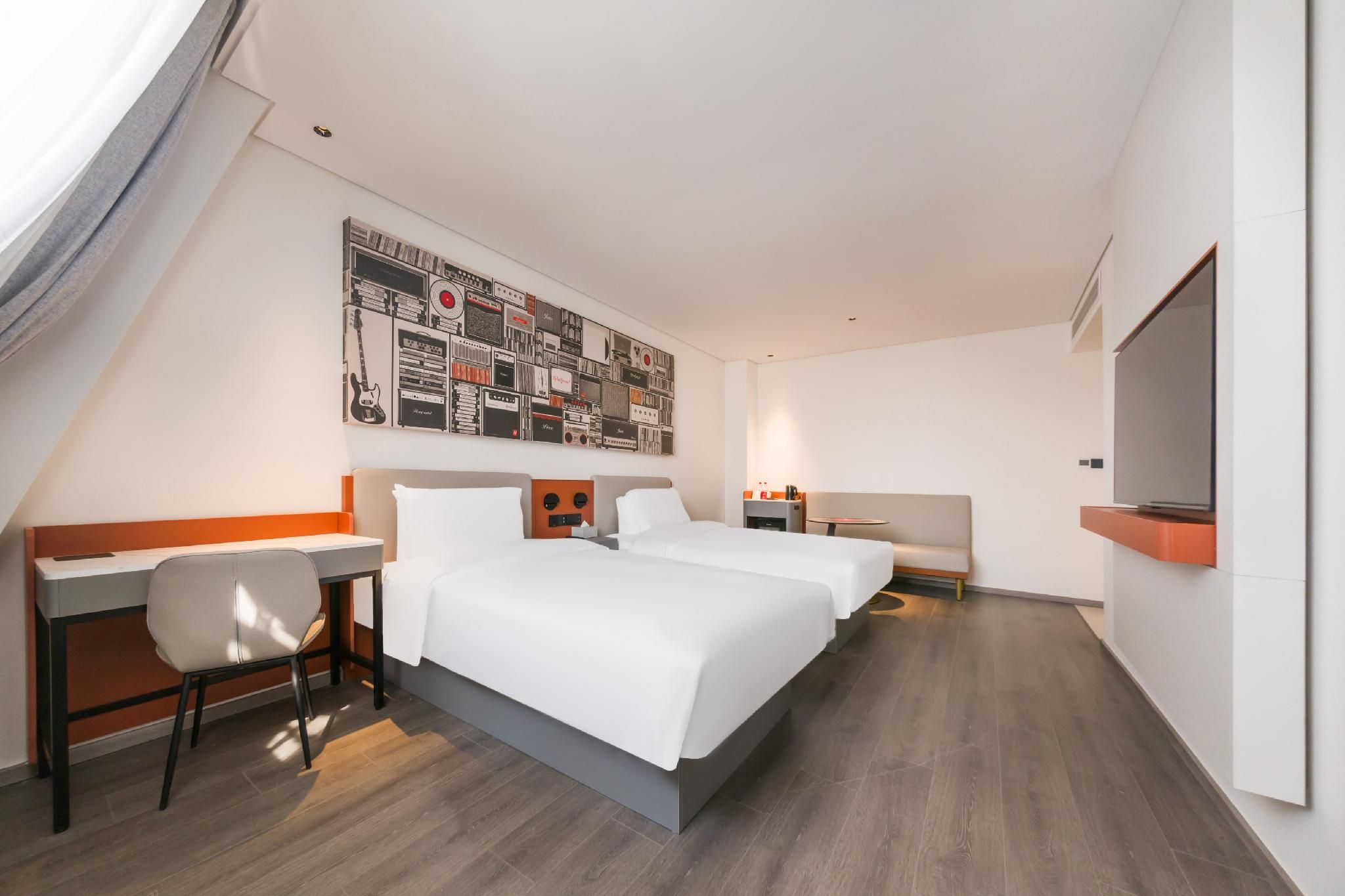 Huazhu - Twin Room