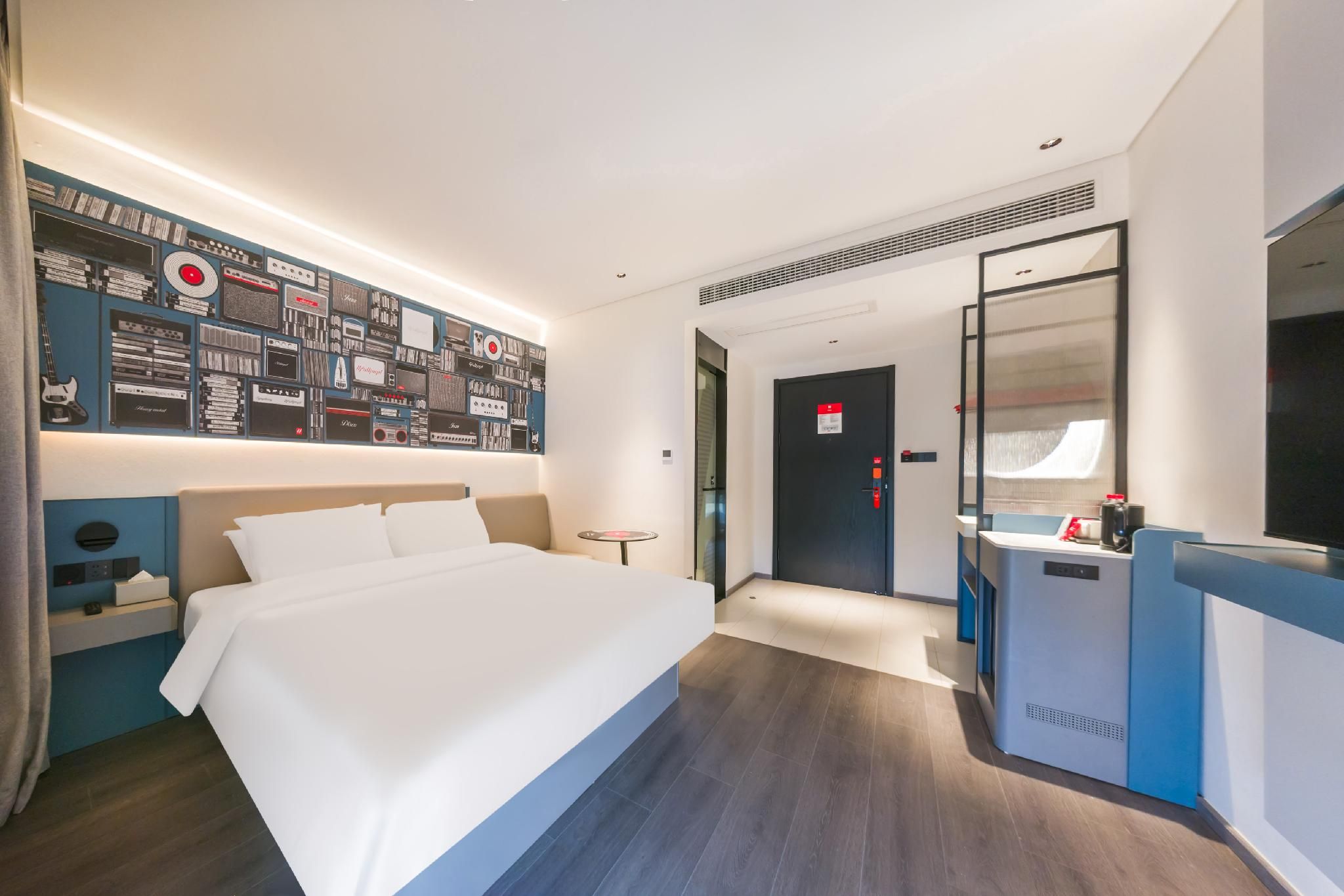 Huazhu - Superior BedRoom
