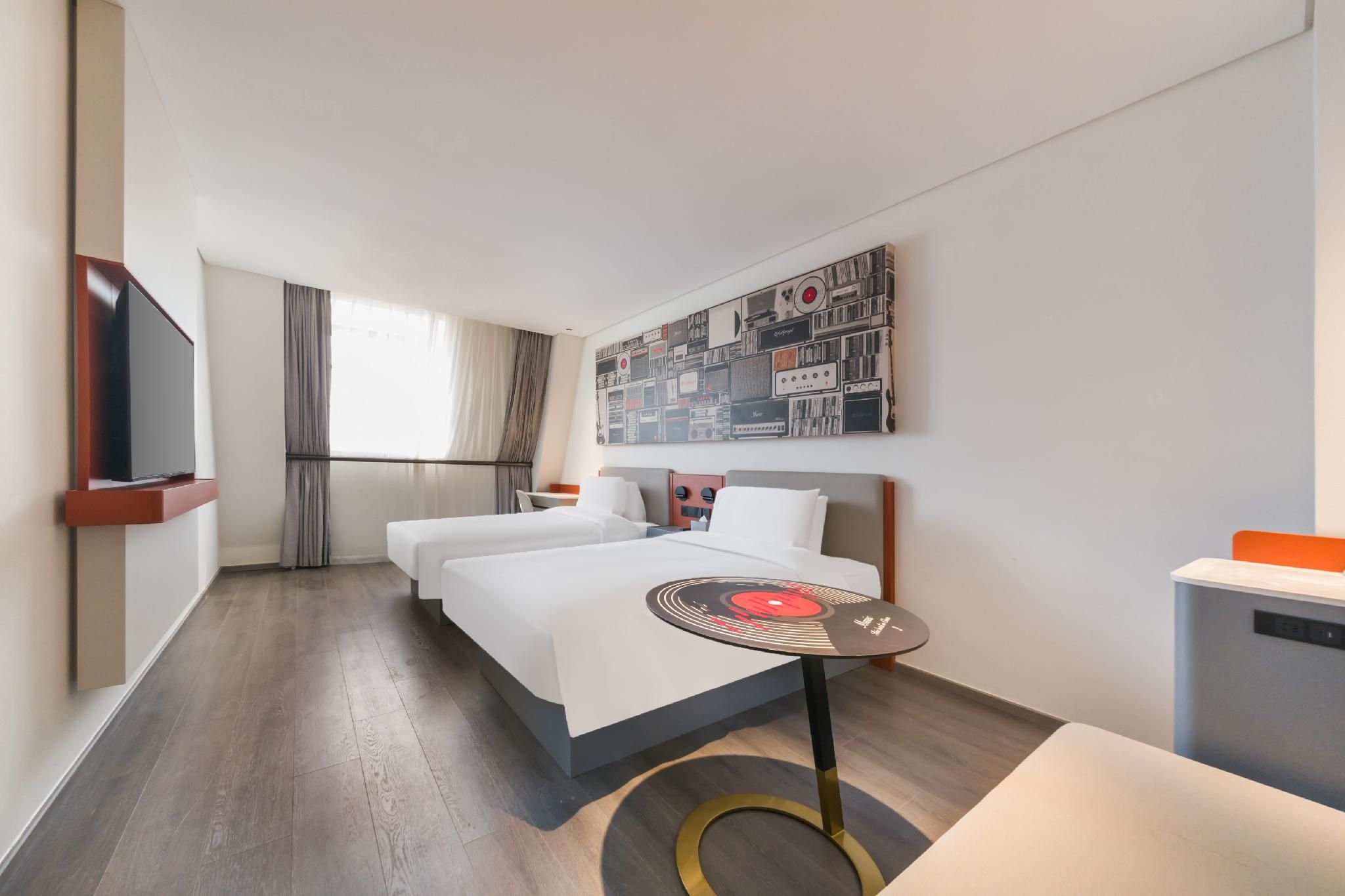Huazhu - Twin Room
