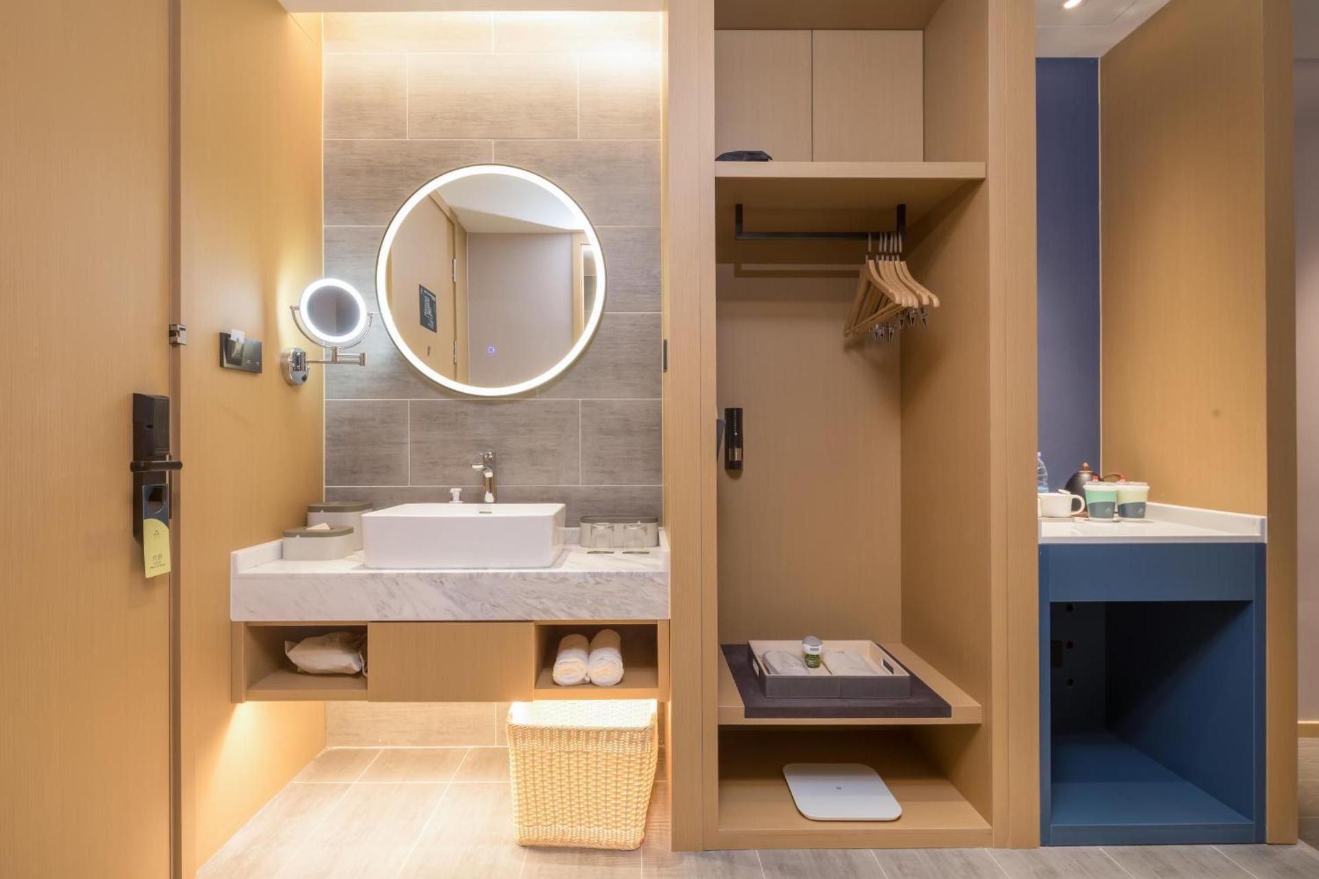 Jimu Twin Room