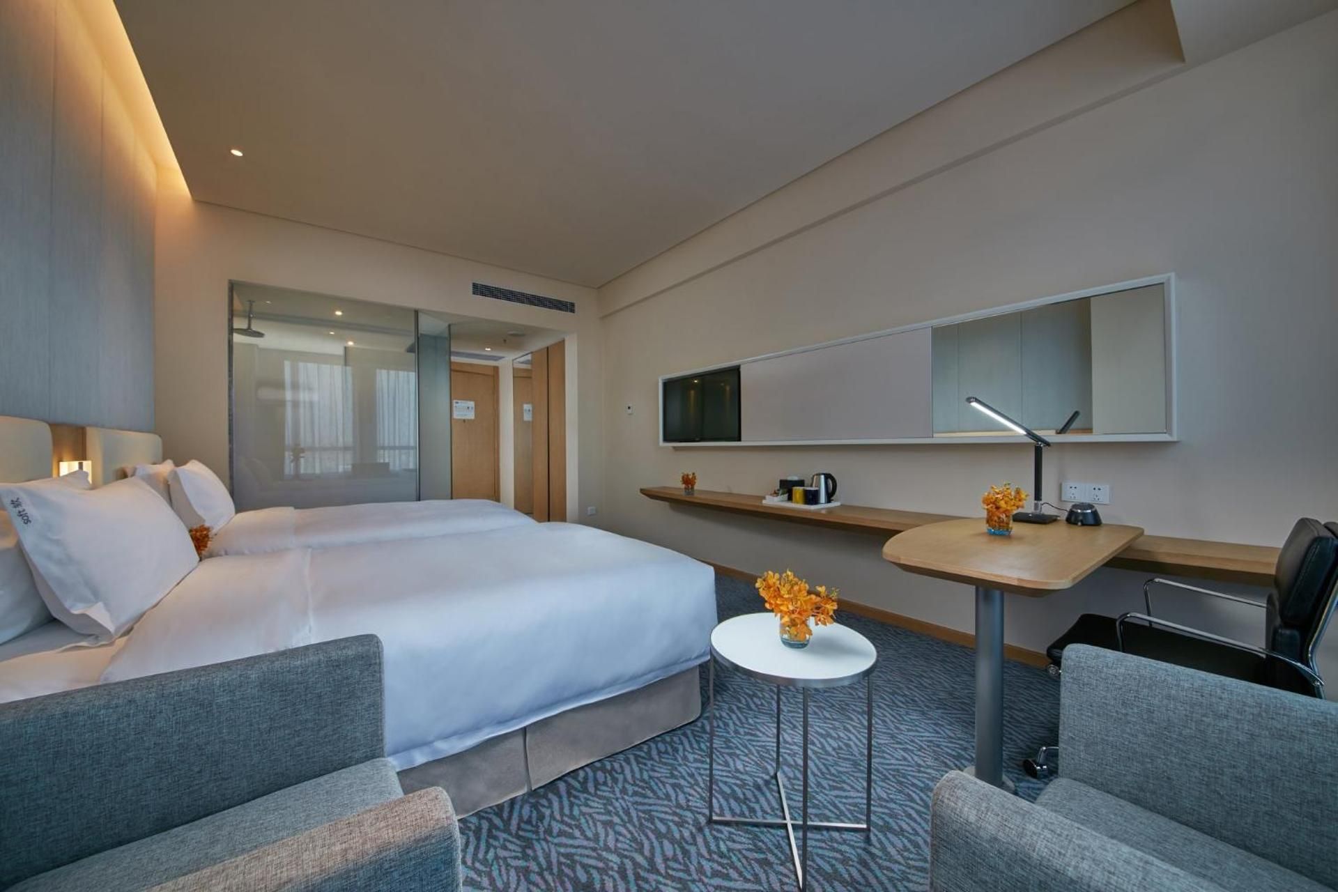 Standard Room with Three Single Beds - Smoking