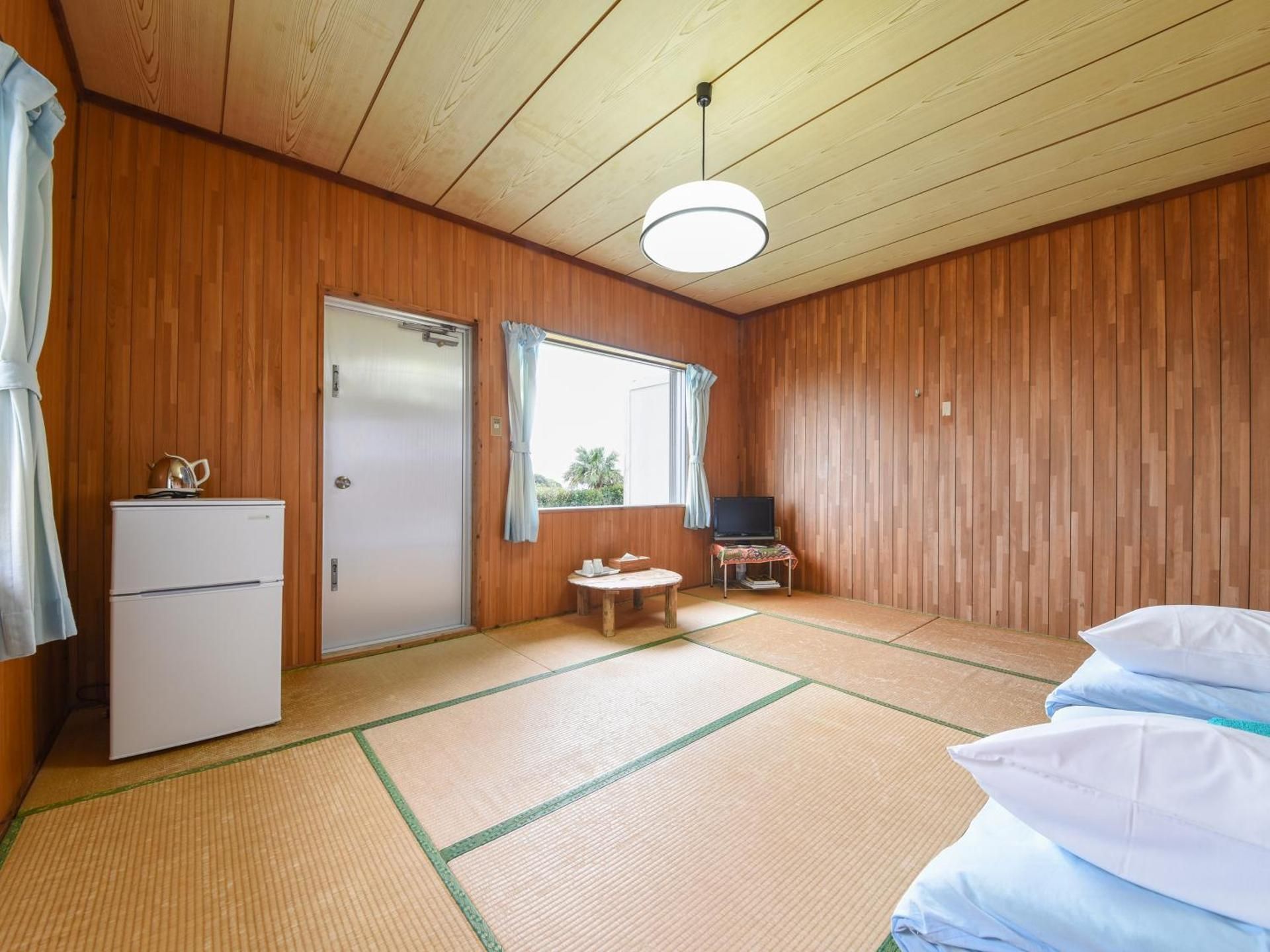 Japanese-Style Twin Room