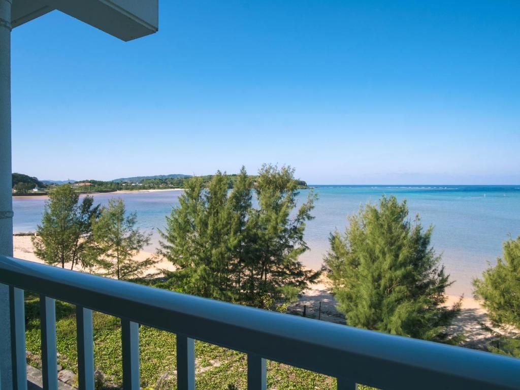 Deluxe Twin Room with Sea View