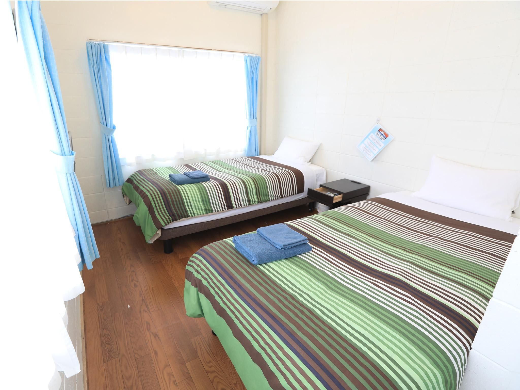 Twin Room with Bathroom