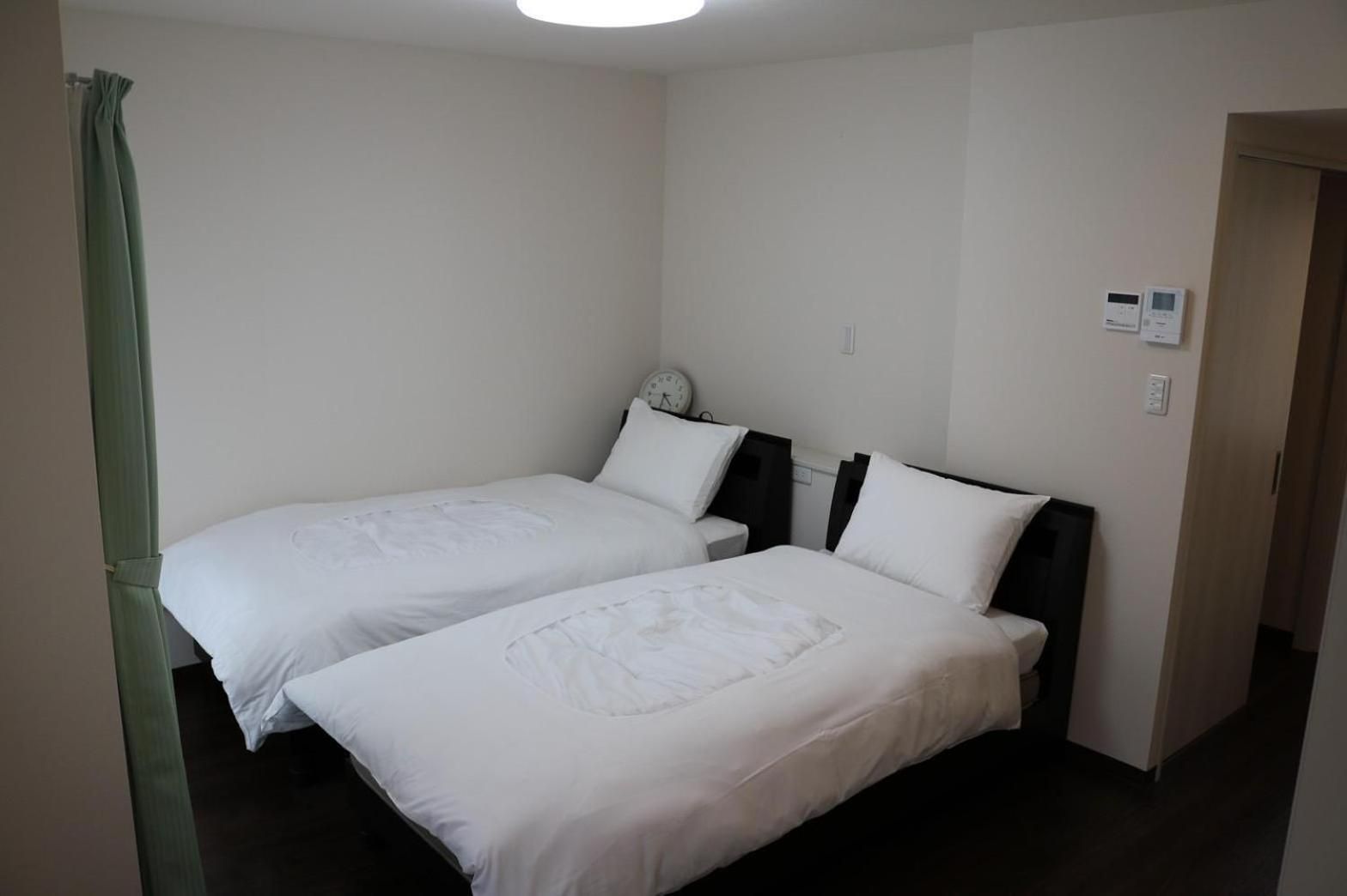Large Twin Room