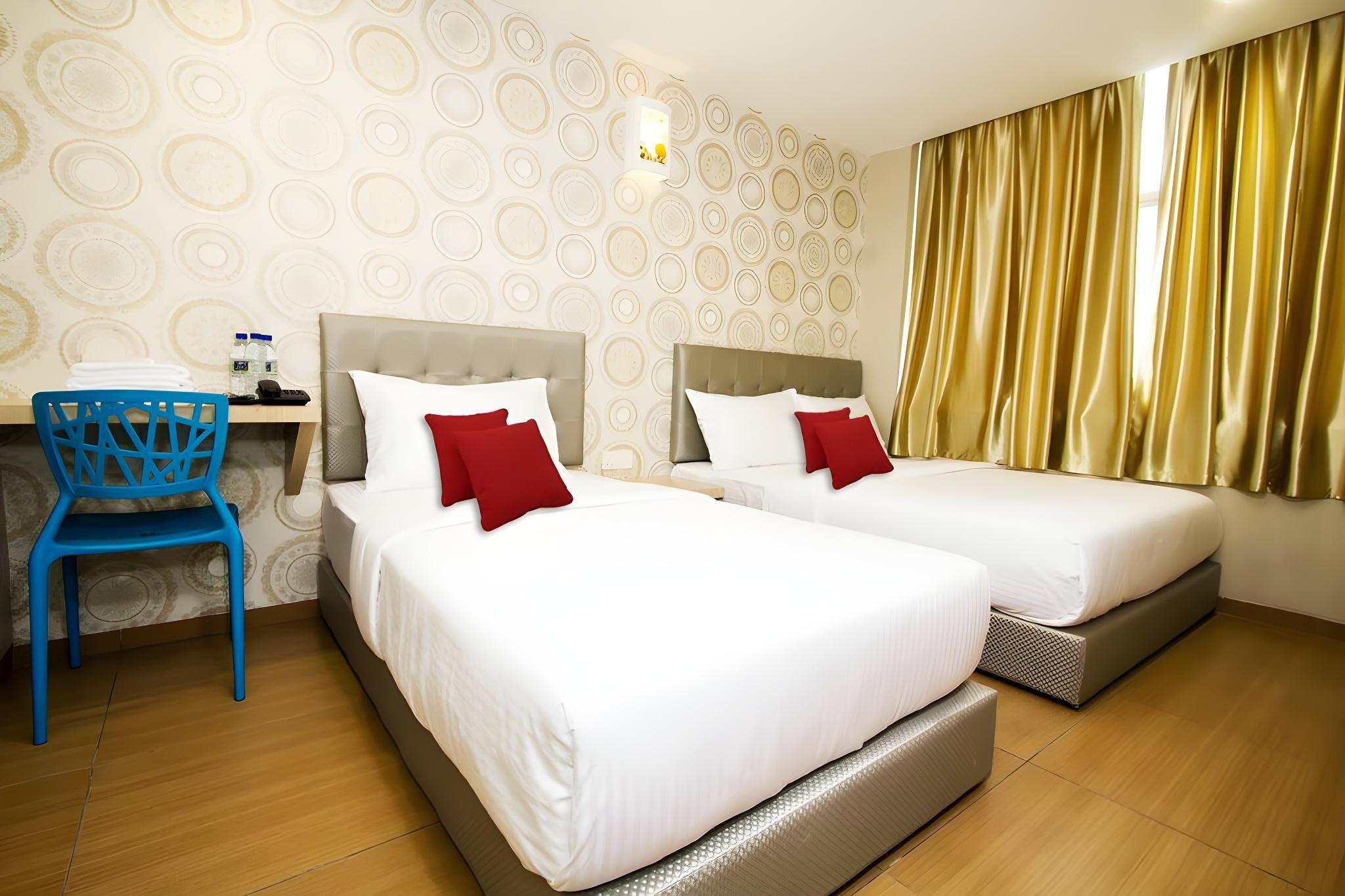 Moderate Triple Room - Non-Smoking