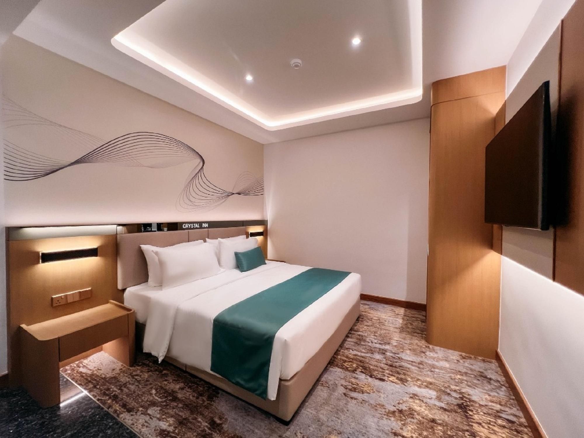 Standard King Room without Window