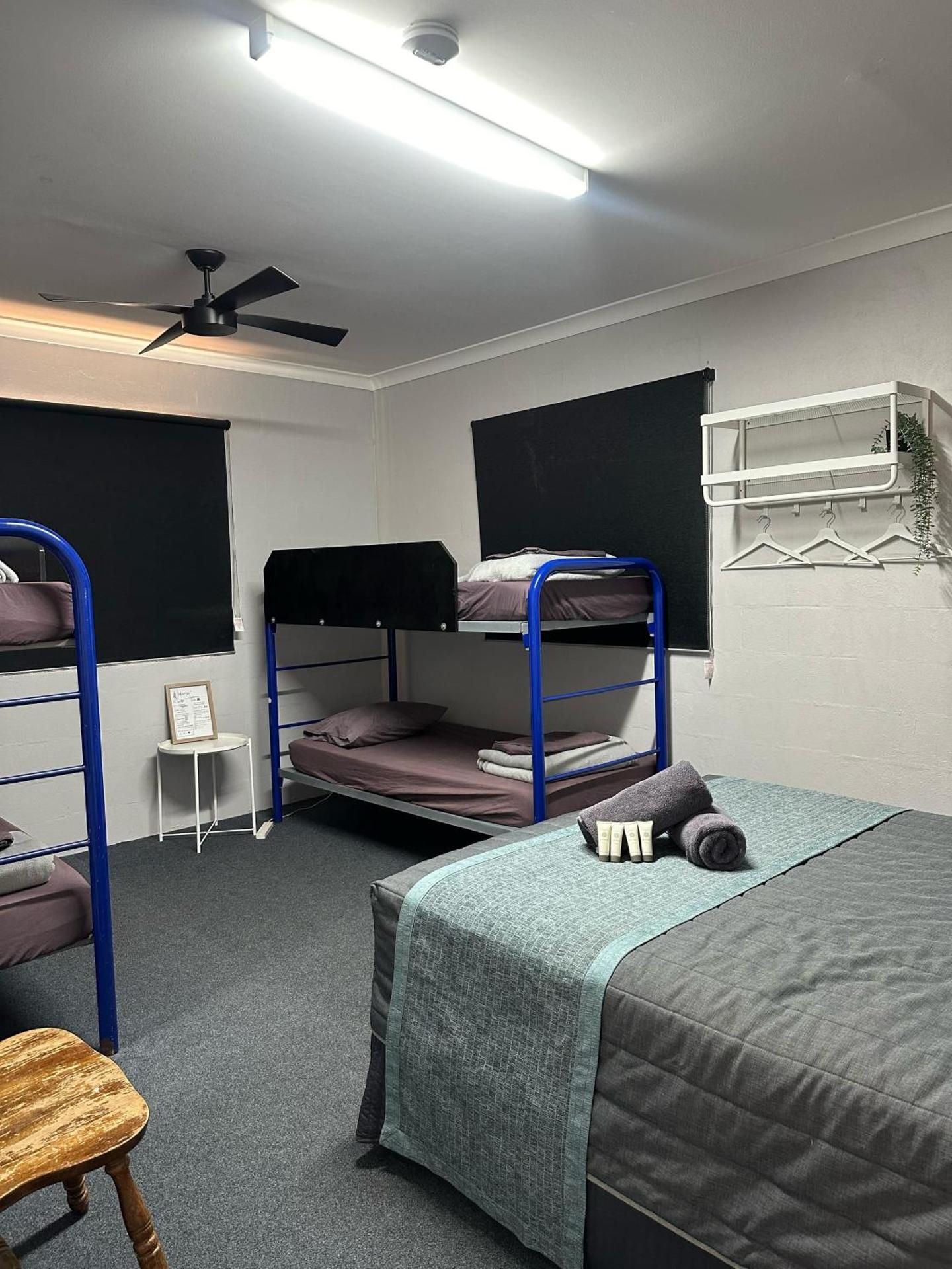Kalbarri Inn Dormitory Room 3