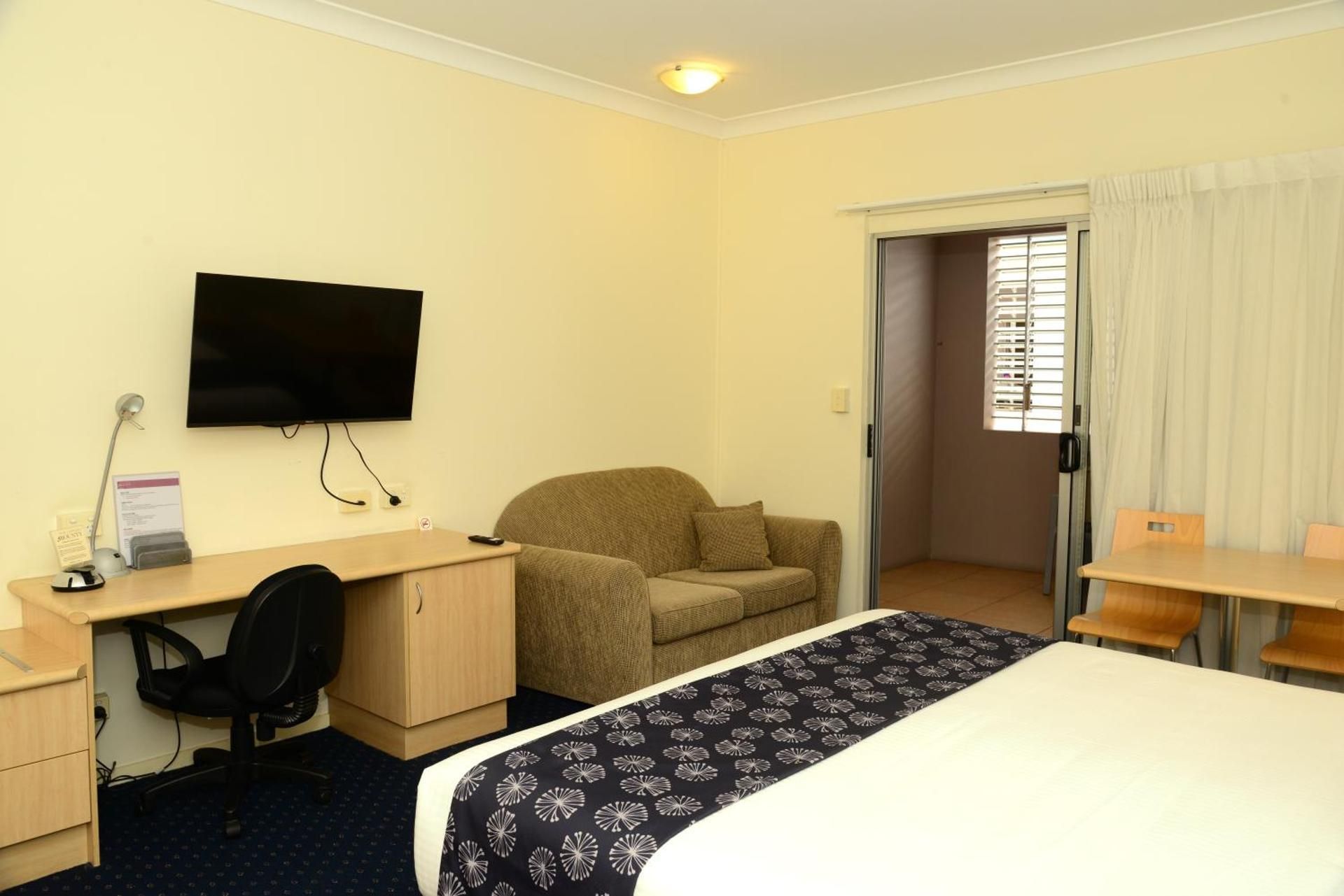 Executive Balcony Suite