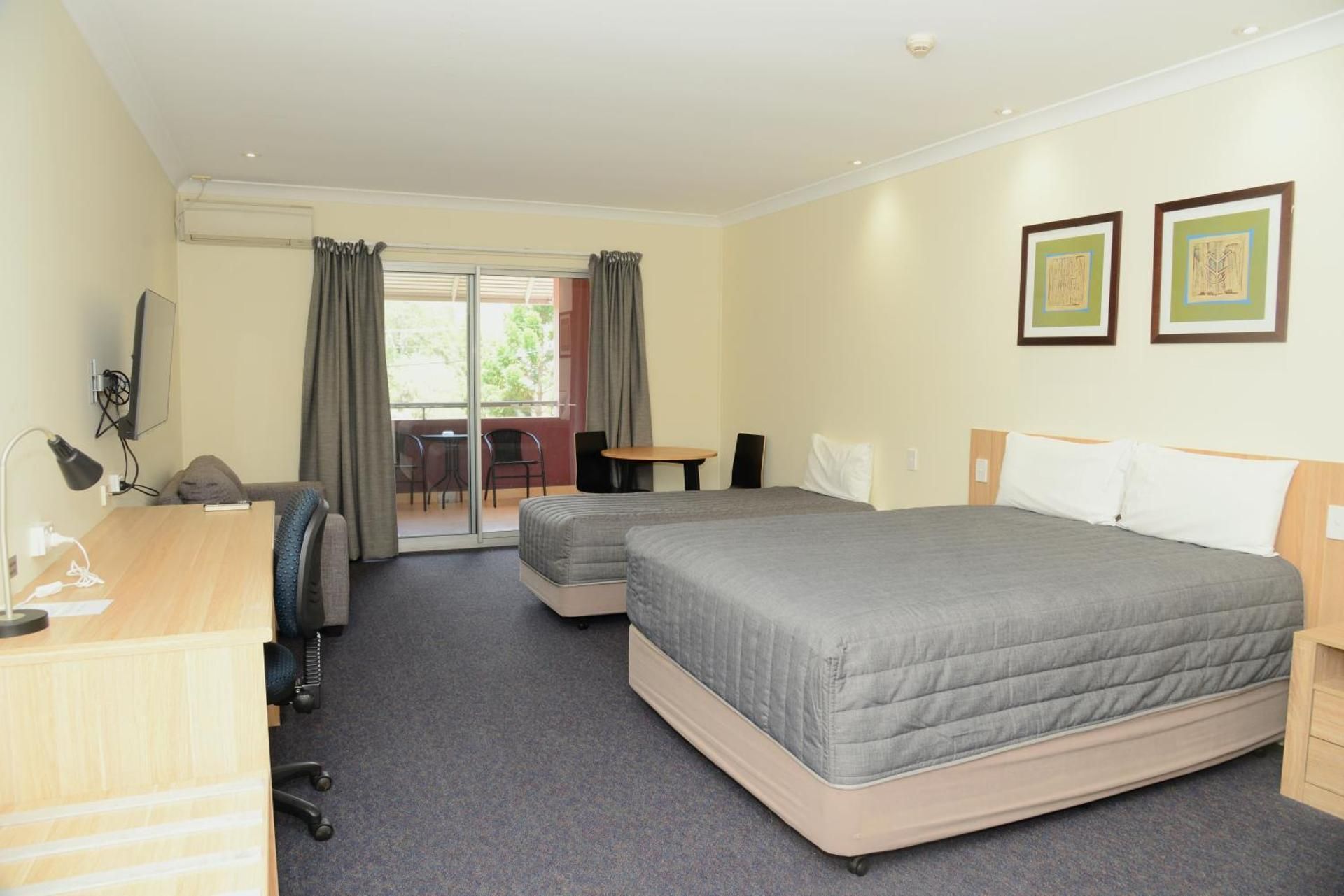 Twin Room with Balcony