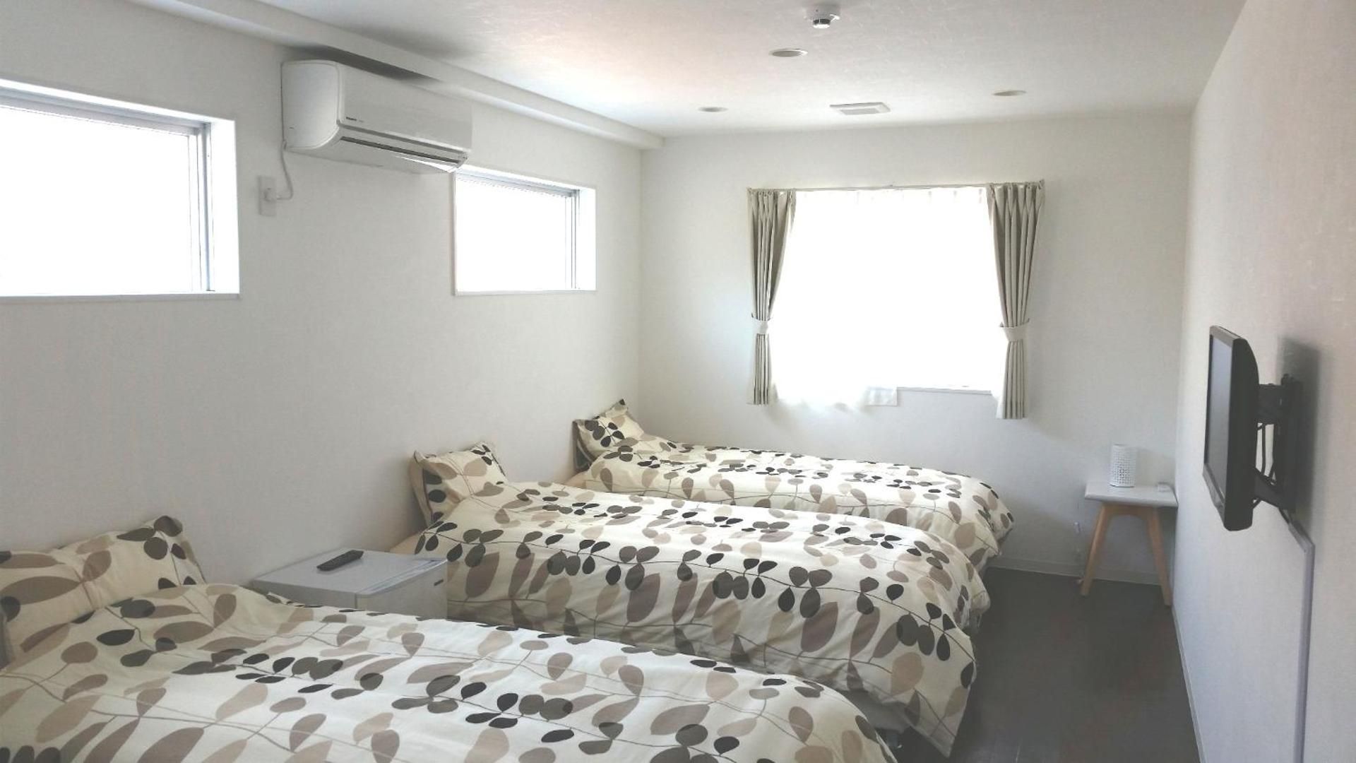 Triple Room