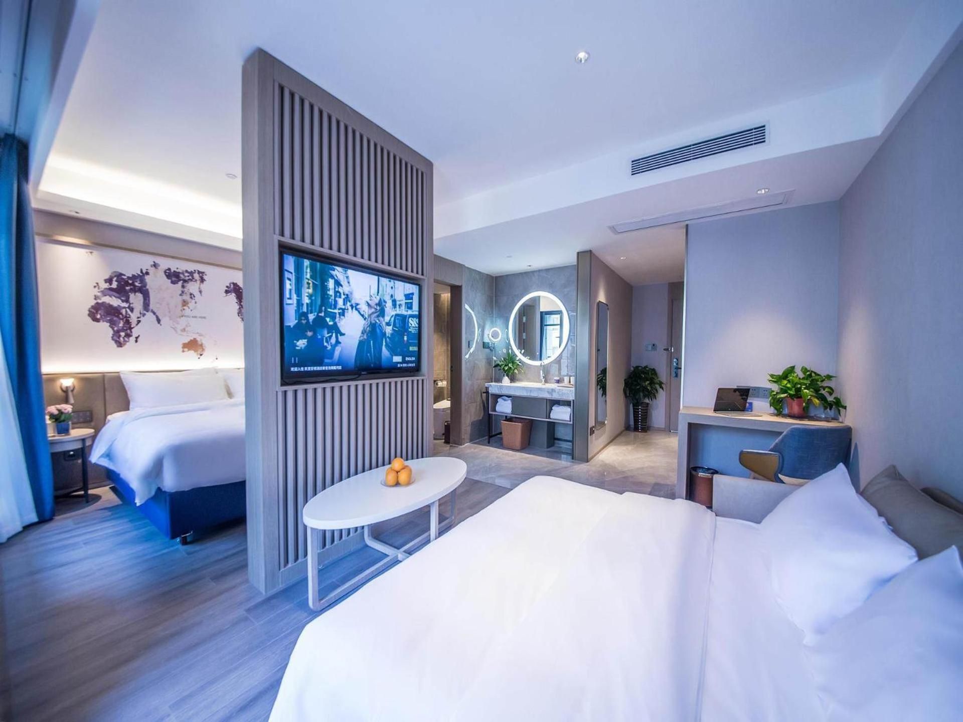 Honorable Family Suite