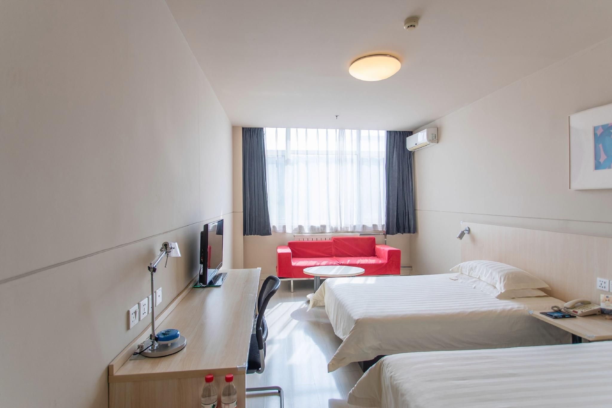 WH - Standard Daxiao Twin Room
