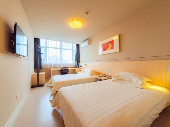 Business Standard Room A