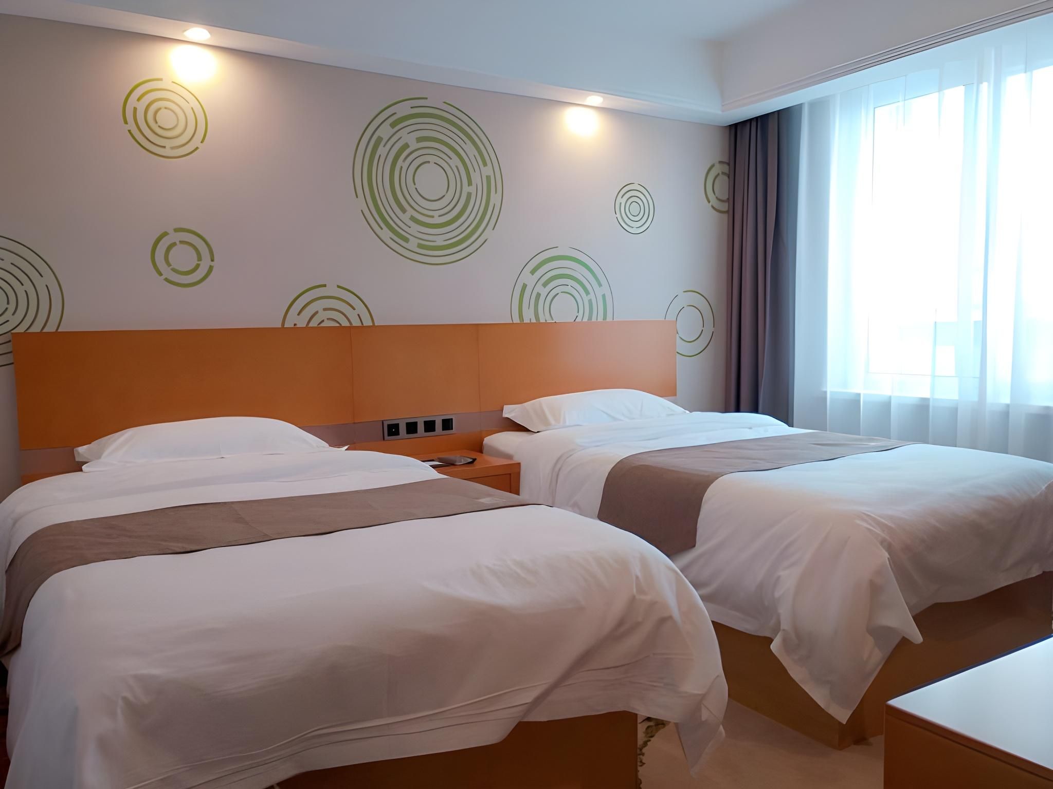 Twin Business Room