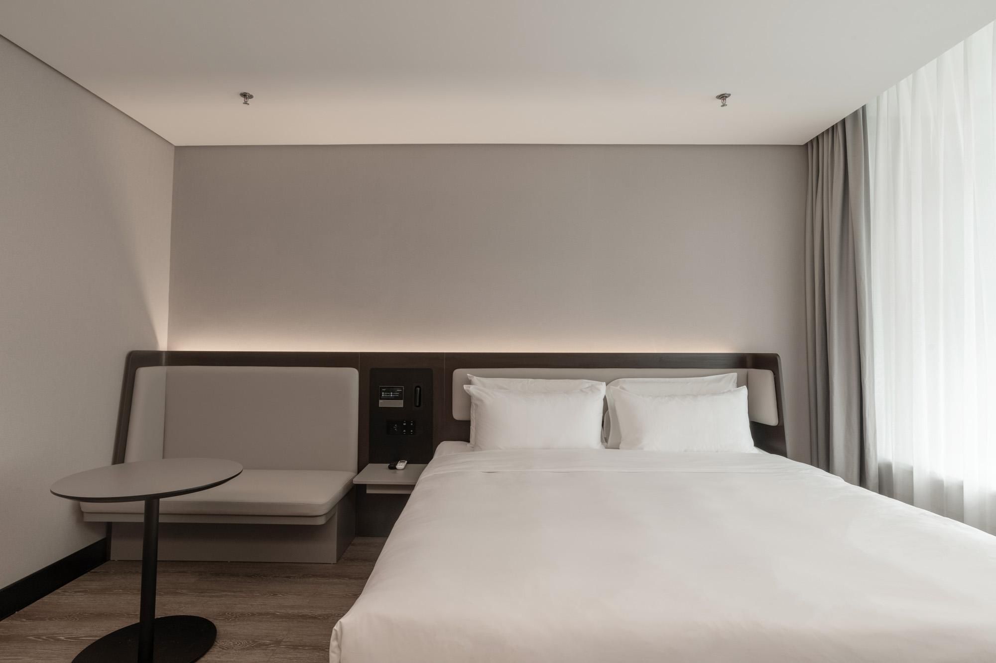 Hanting Hotel Qinhuangdao Hebei Street Yanshan University Superior Room Queen