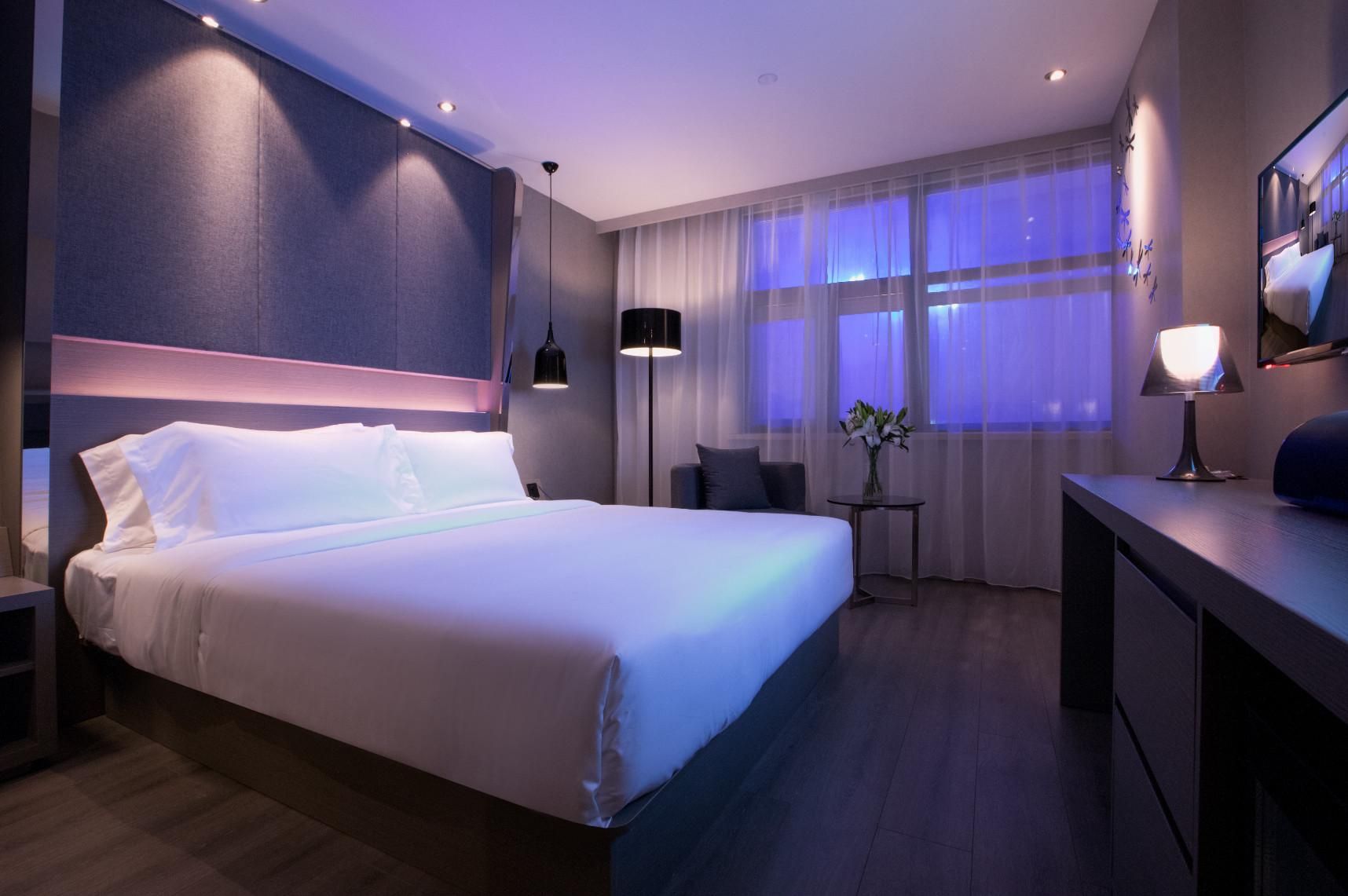 Huazhu - Select Bed Room