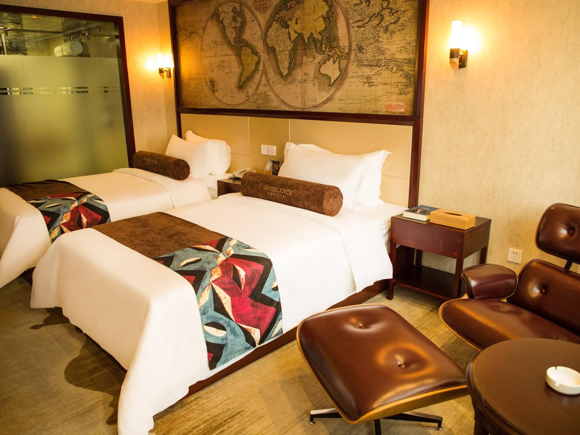 James Joyce - Feifan Experience Room