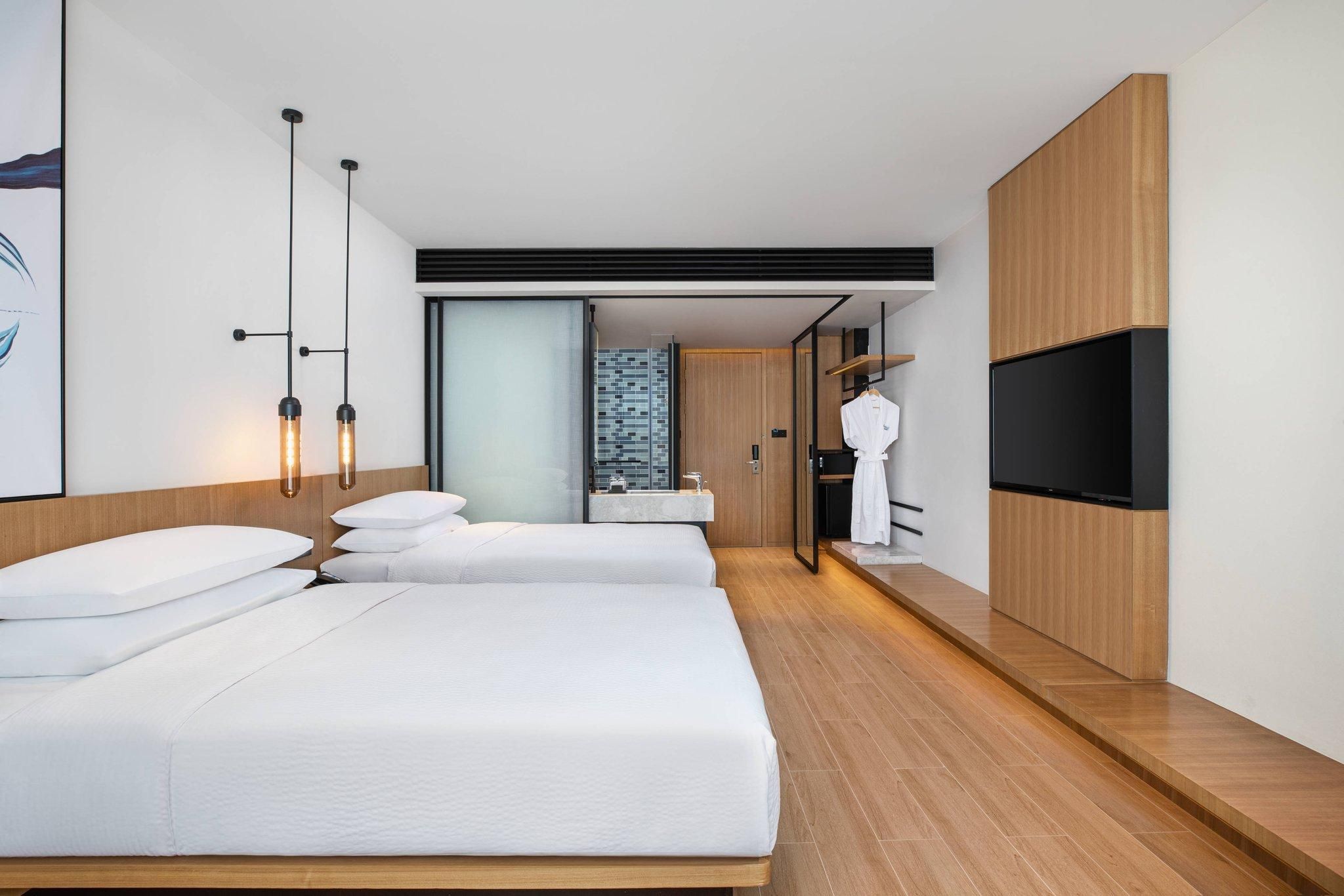 Superior Double room, Guest room, 2 Double, City view