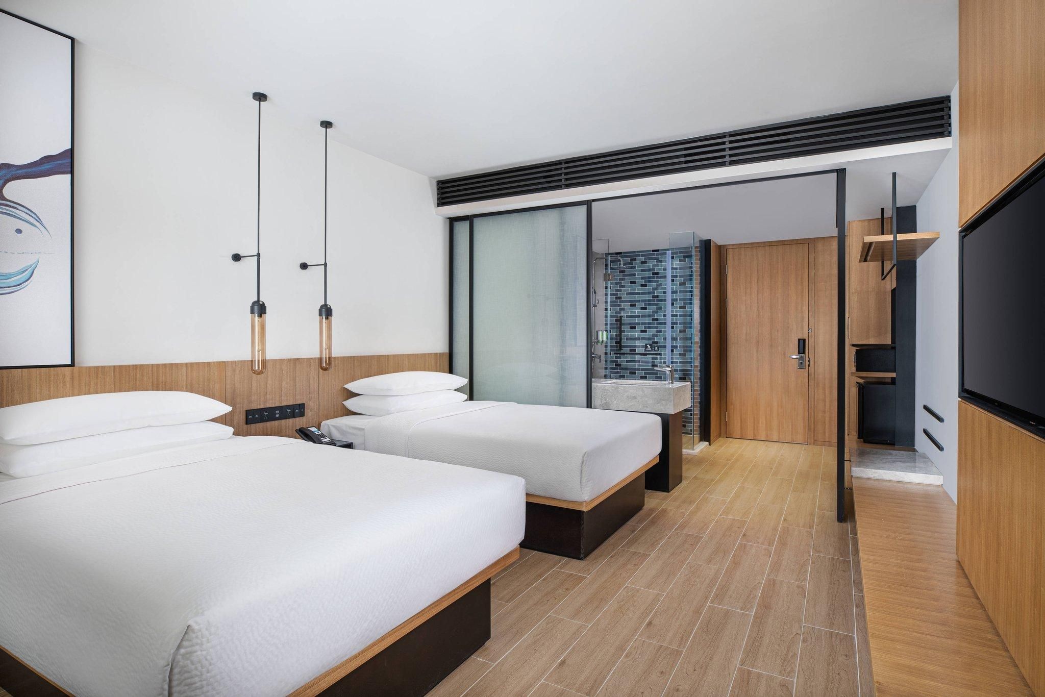Standard Double Room, Guest room, 2 Double, City view