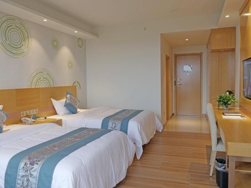 Twin Deluxe Room