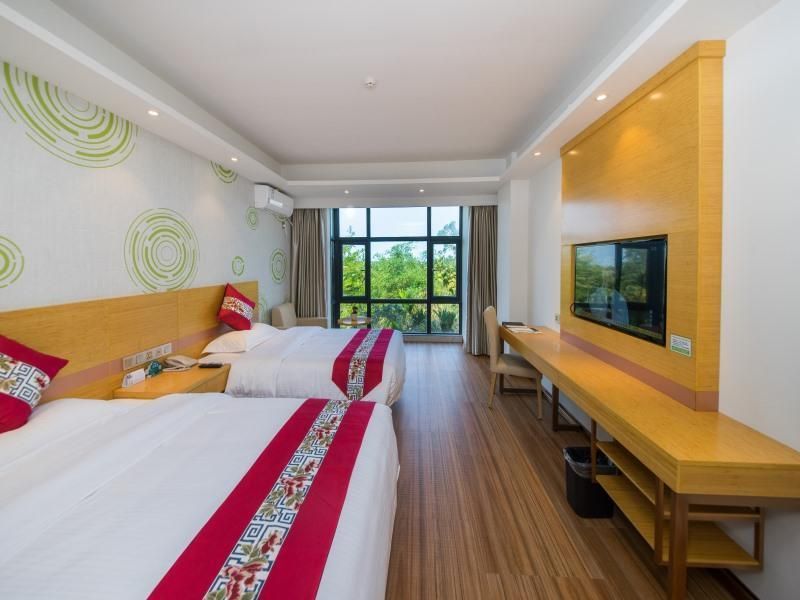 GreenTree Inn Qionghai Bo'ao Railway Station Twin Room with View